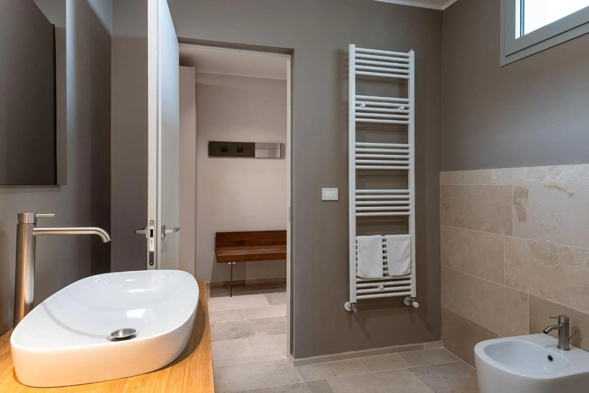 Bathroom in Torre Assunta Hotel