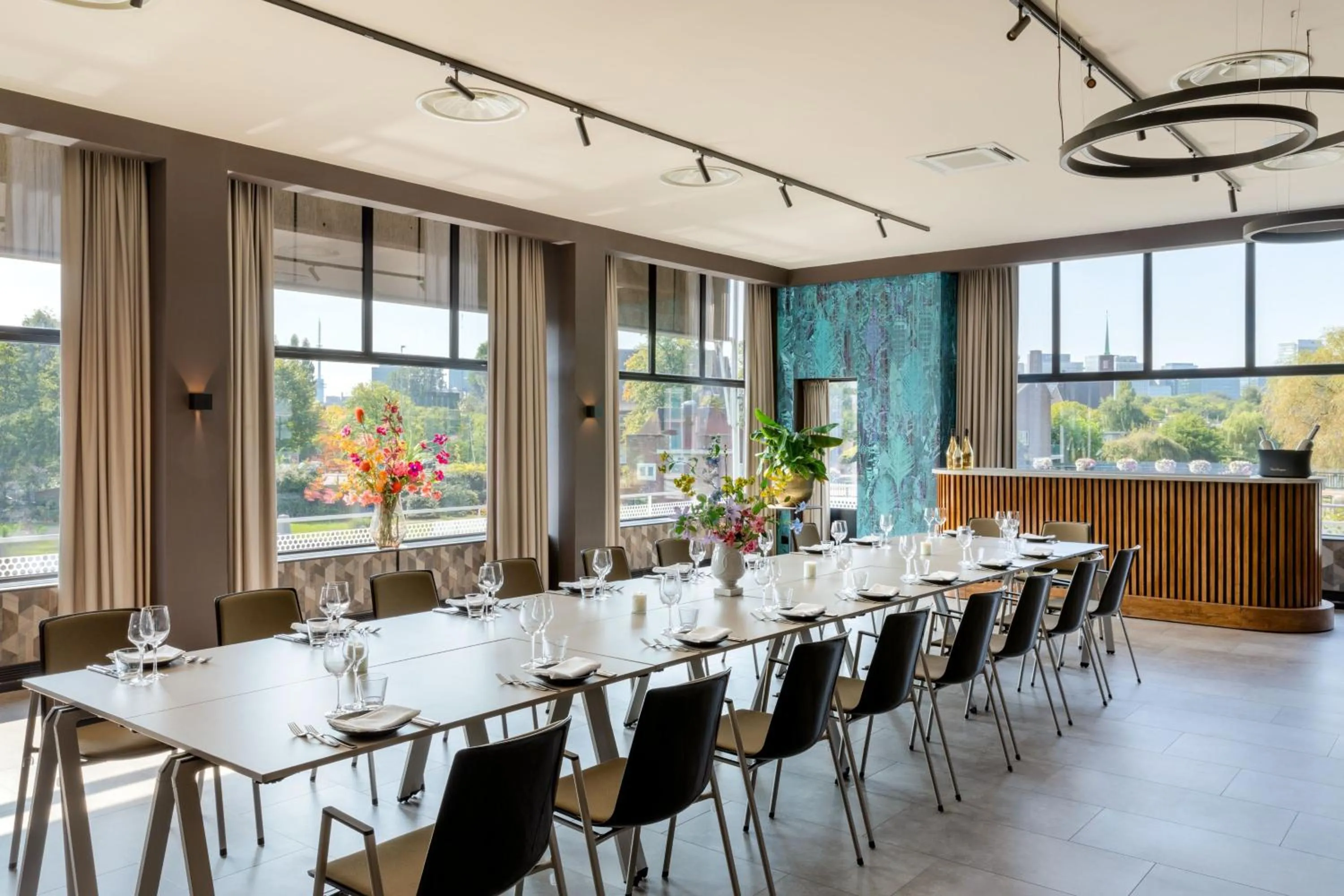 Meeting/conference room in Apollo Hotel Amsterdam, a Tribute Portfolio Hotel