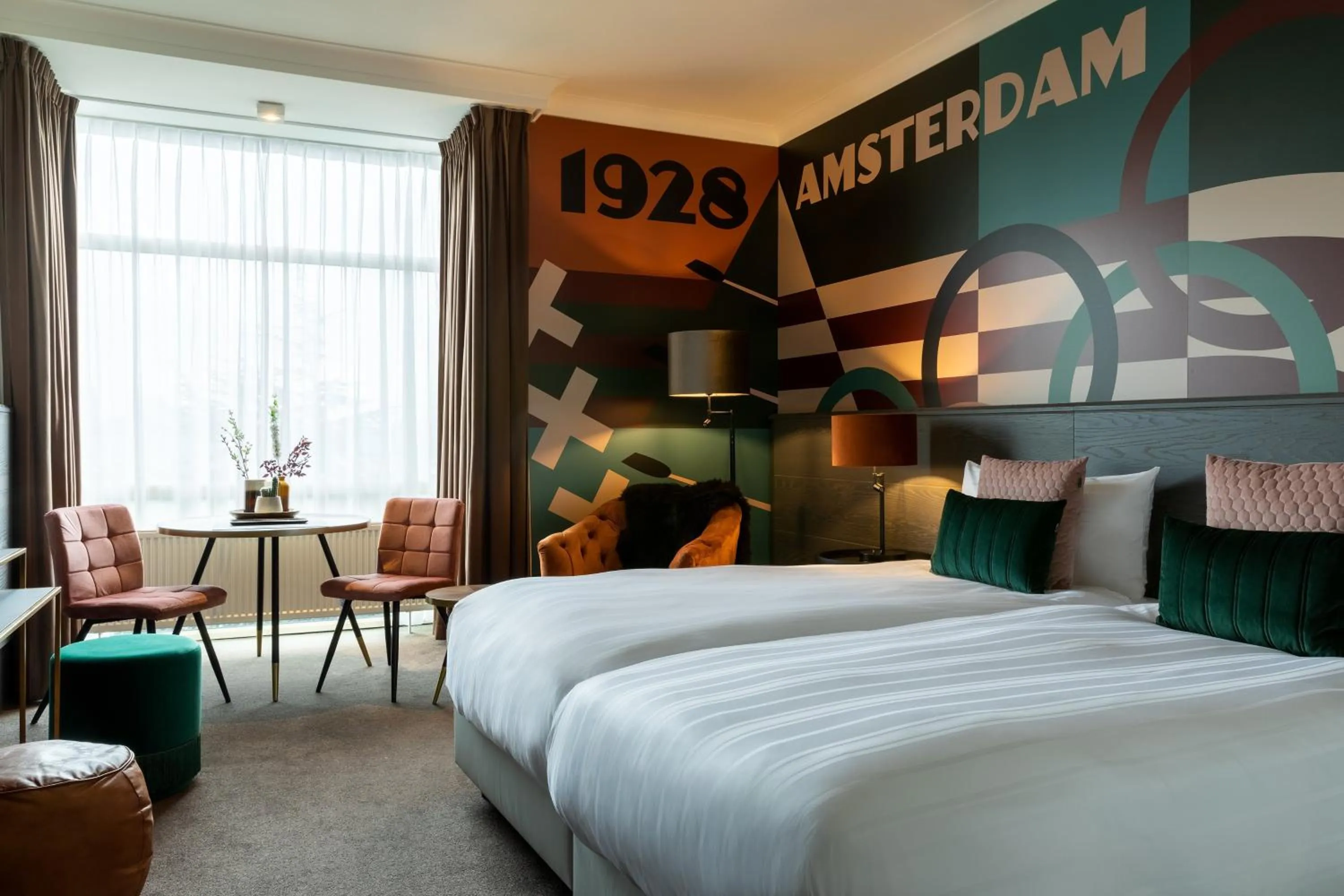 Photo of the whole room, Bed in Apollo Hotel Amsterdam, a Tribute Portfolio Hotel