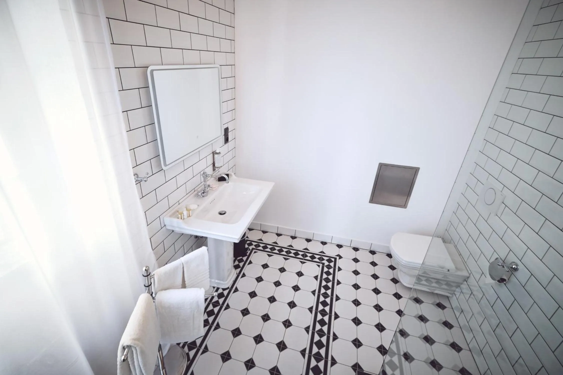 Toilet in Domus Balthasar Boutique Hotel