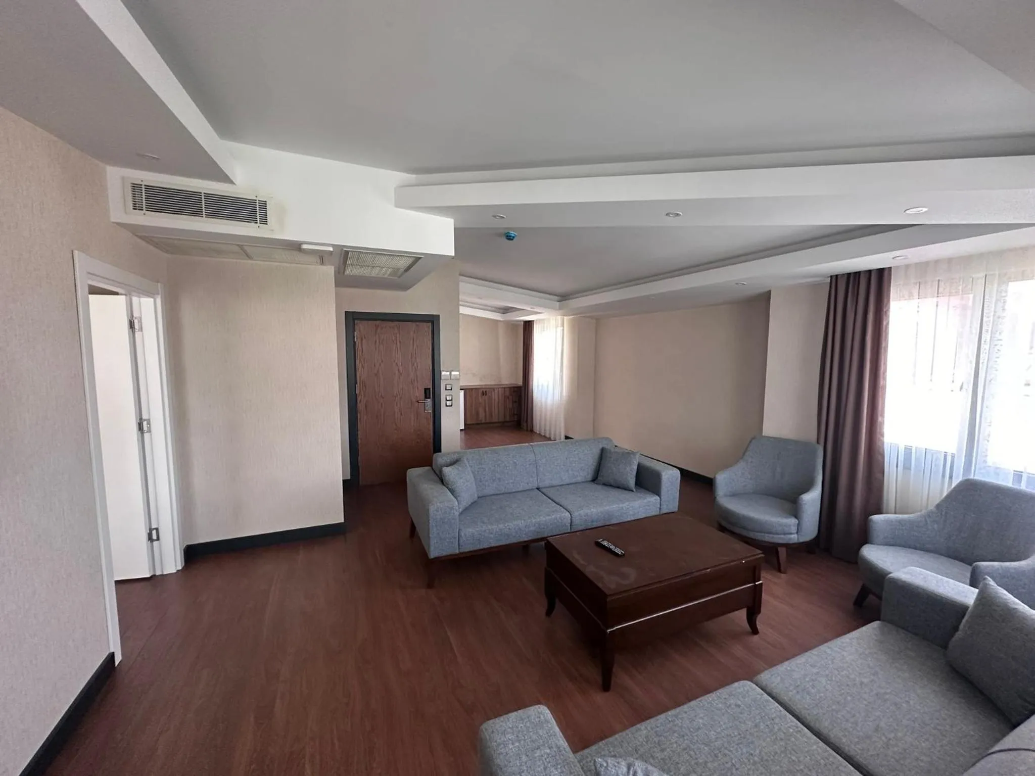 TV and multimedia in STAR SUIT HOTEL