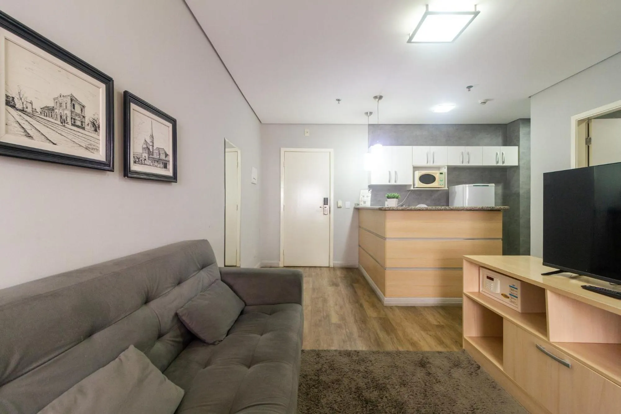 TV and multimedia in Higienópolis The Standard Residence