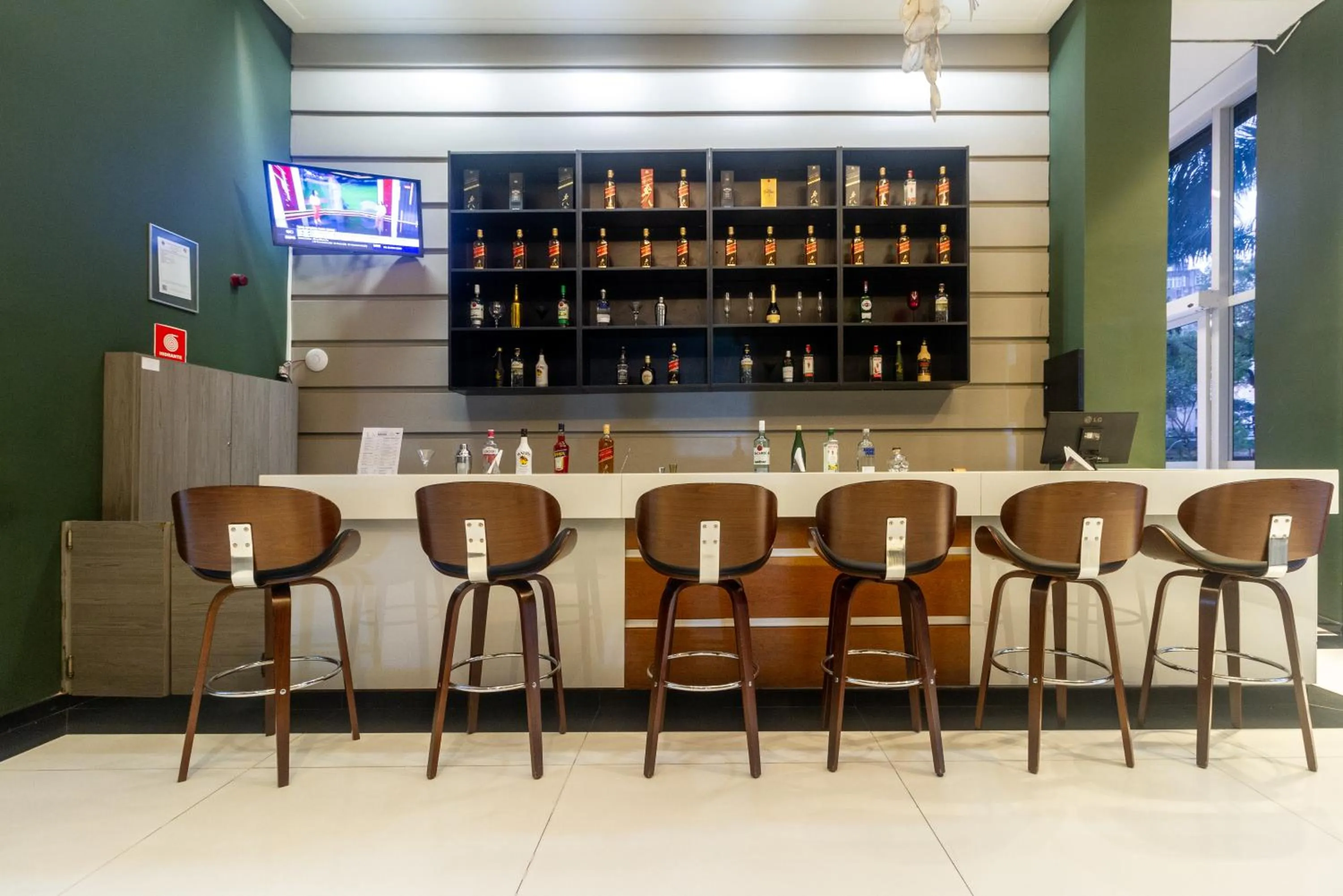 Lounge or bar in Higienópolis The Standard Residence