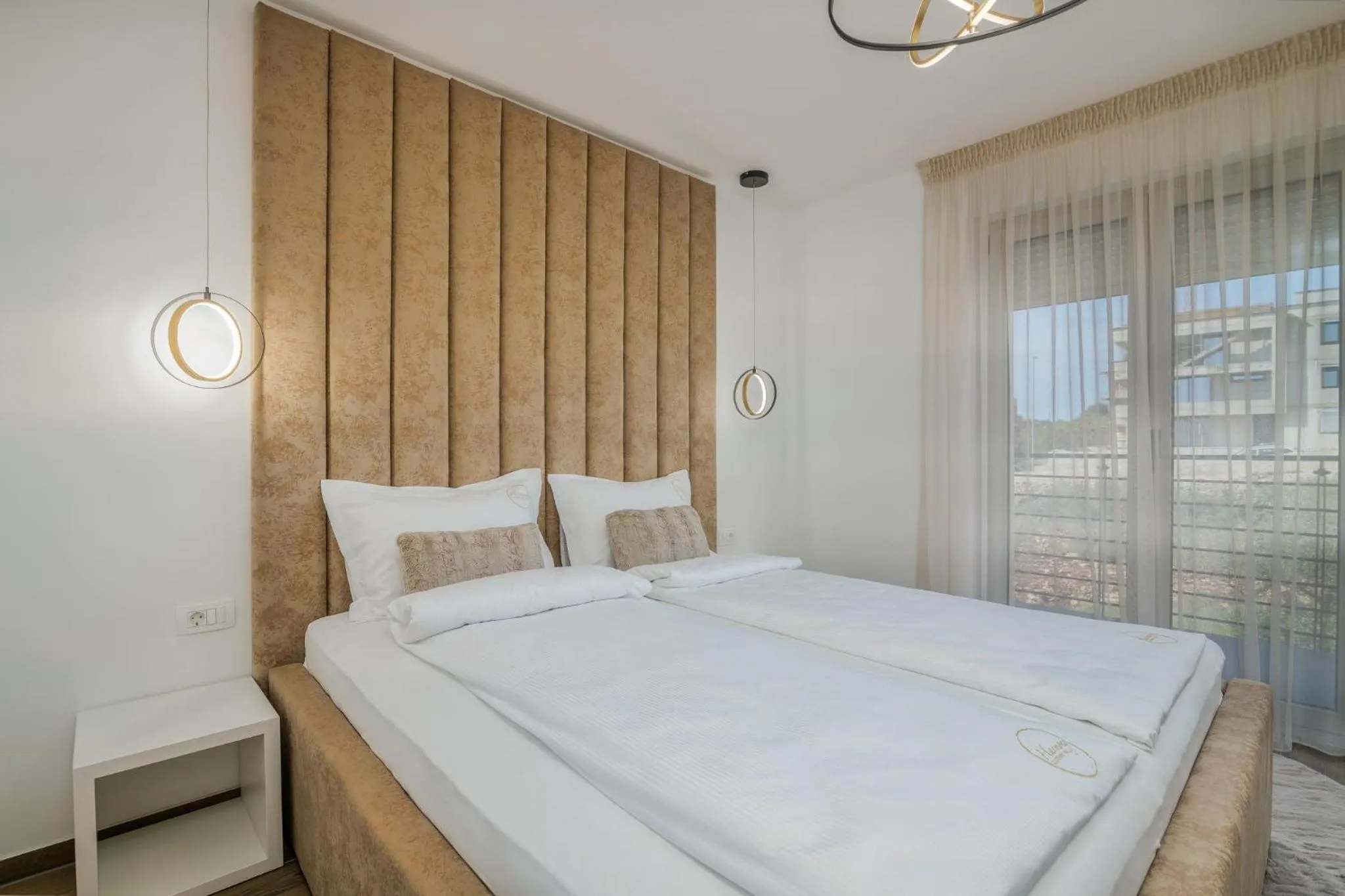 Bed in Harmony Luxury Villa
