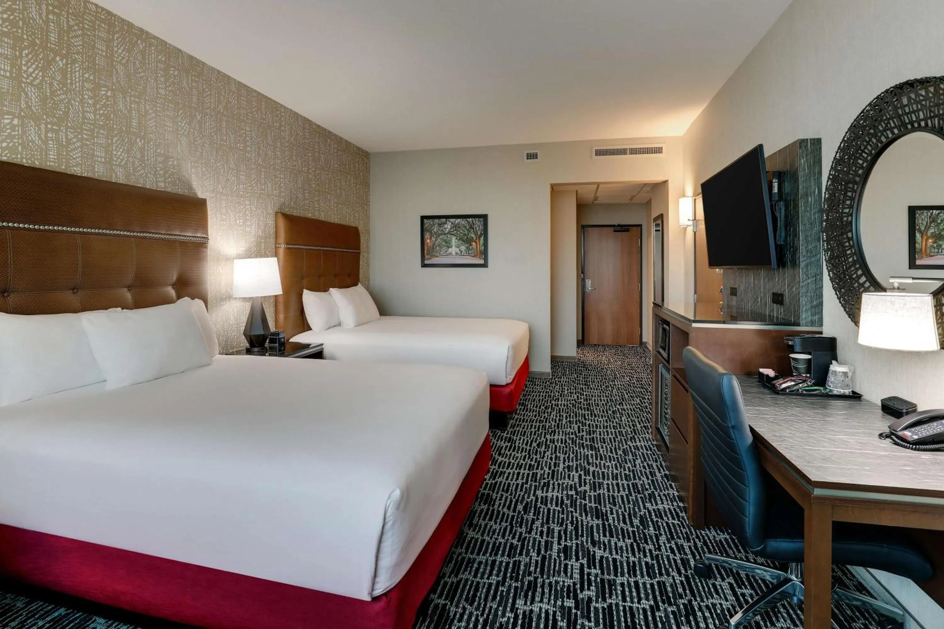 Bedroom, Bed in Drury Plaza Hotel Savannah Pooler