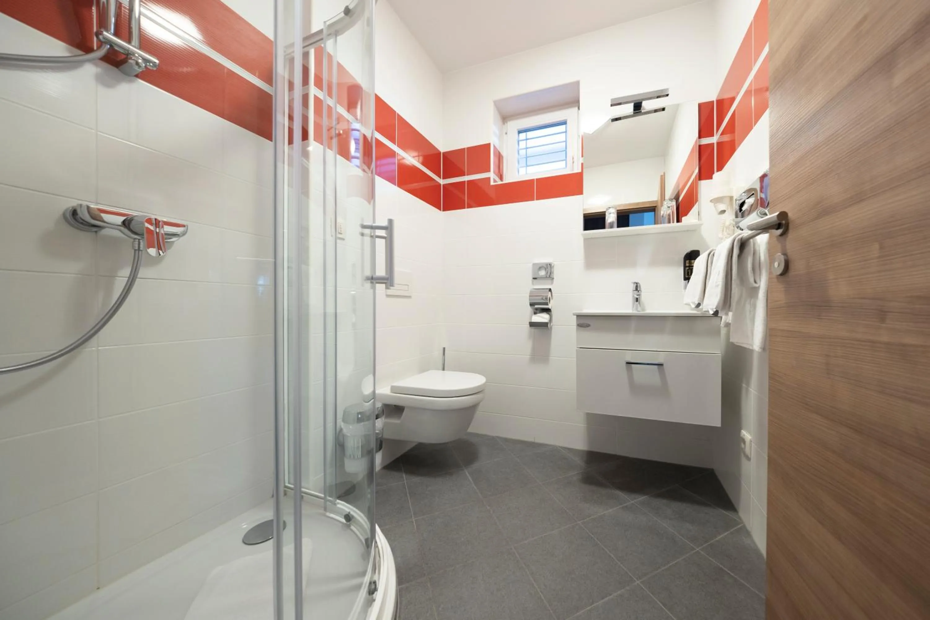 Primus Hotel & Apartments