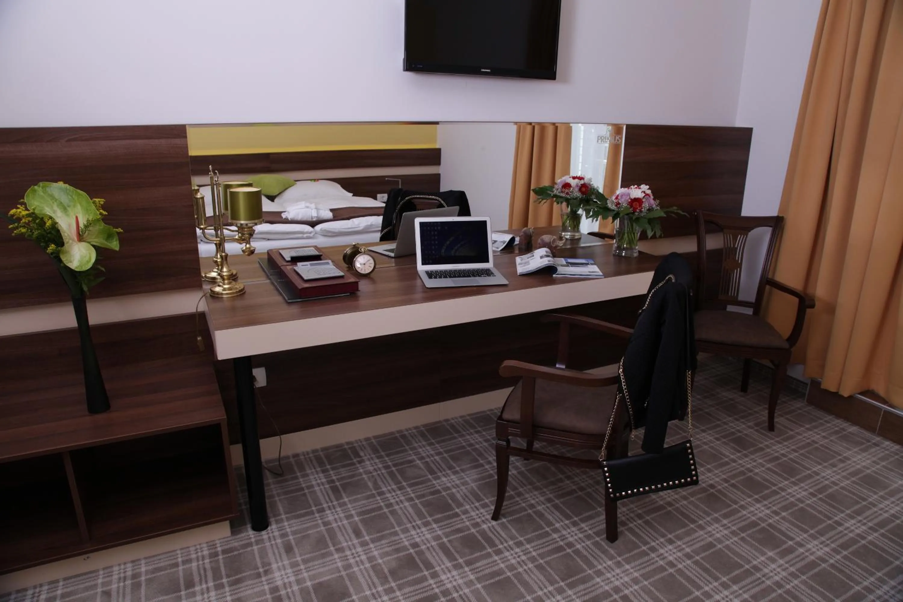 TV and multimedia in Primus Hotel & Apartments