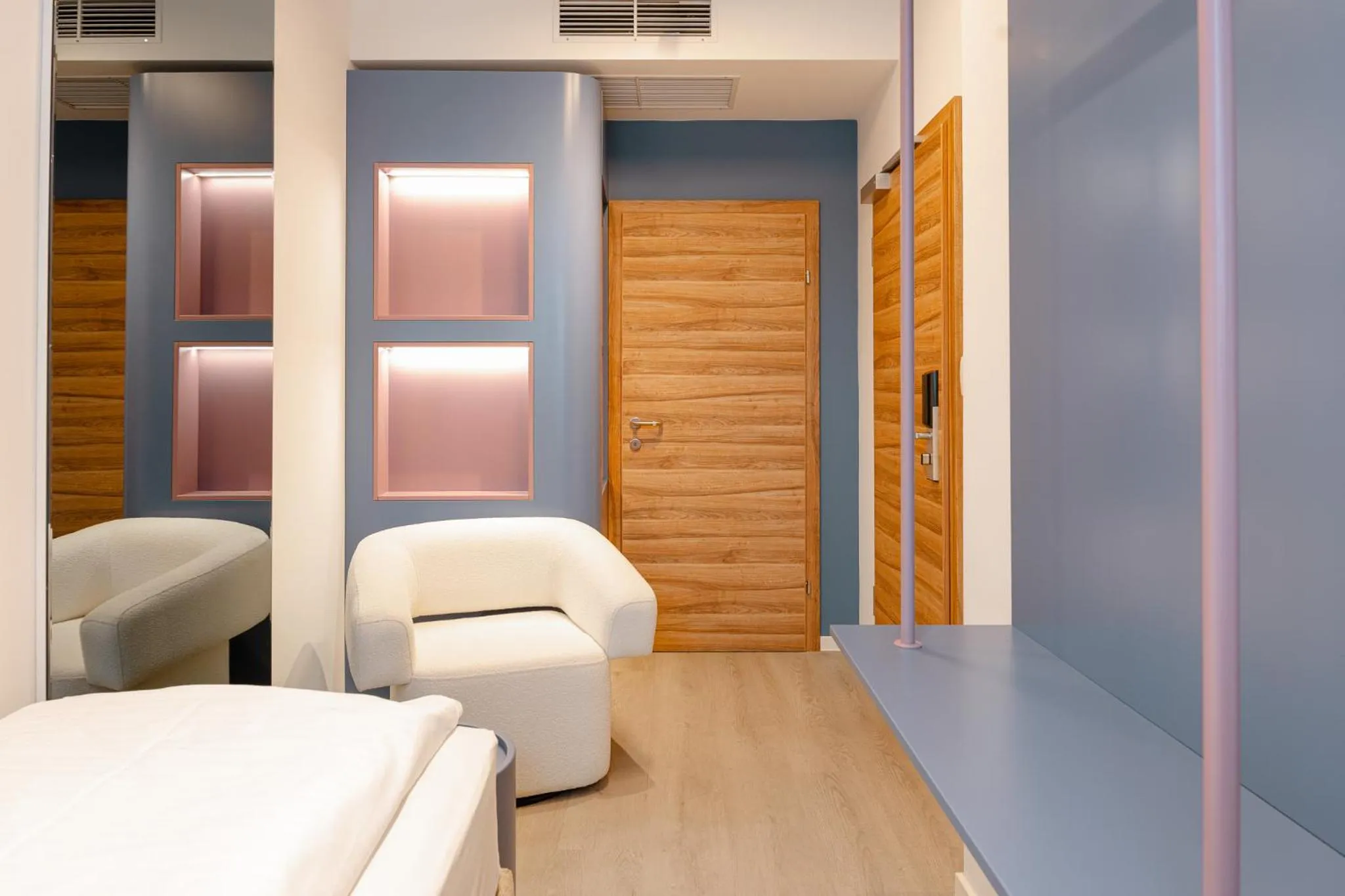 Primus Hotel & Apartments