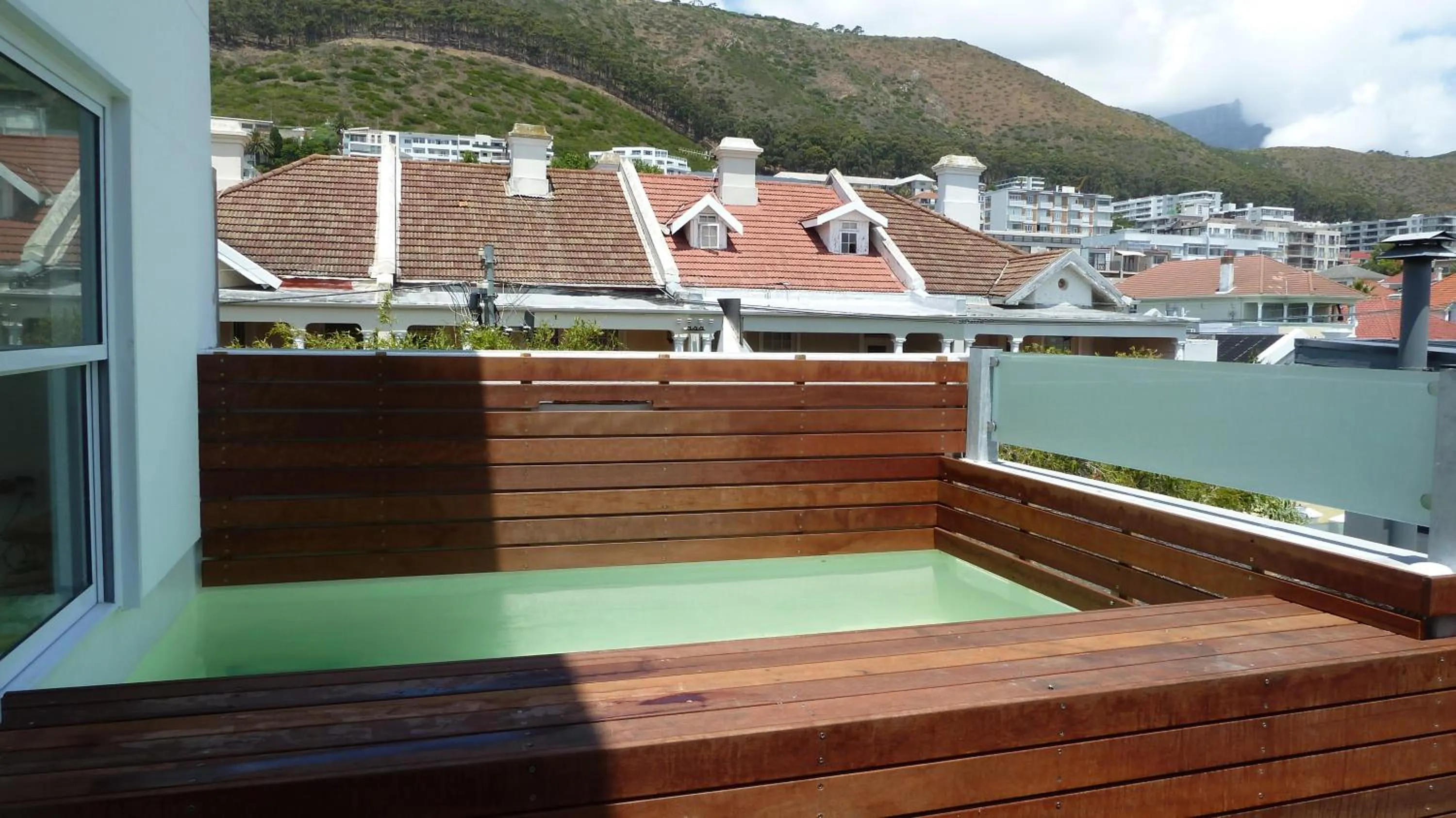 Swimming pool in 4 on Highworth Apartments and Studios