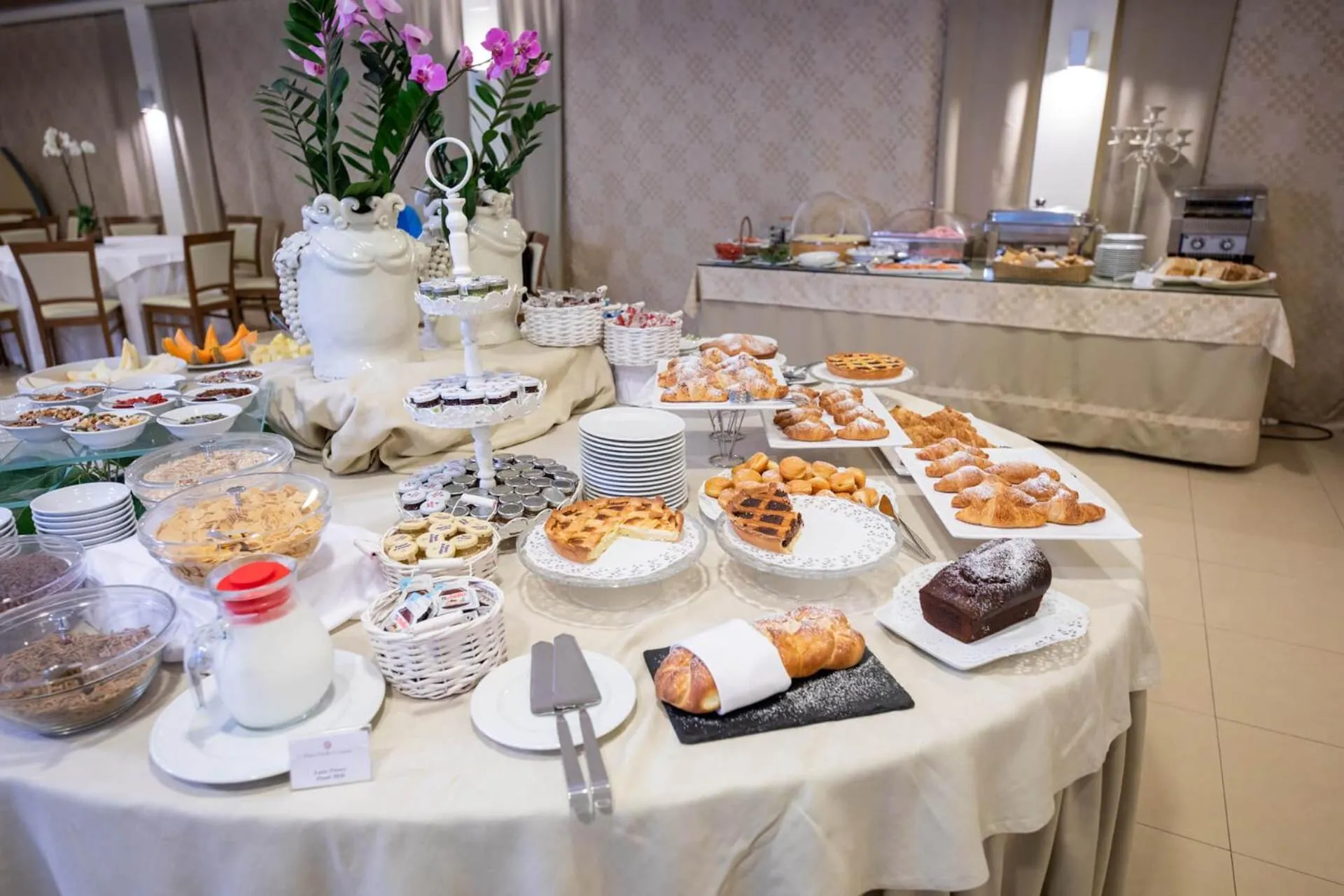 Food and drinks in Hotel Parco delle Fontane