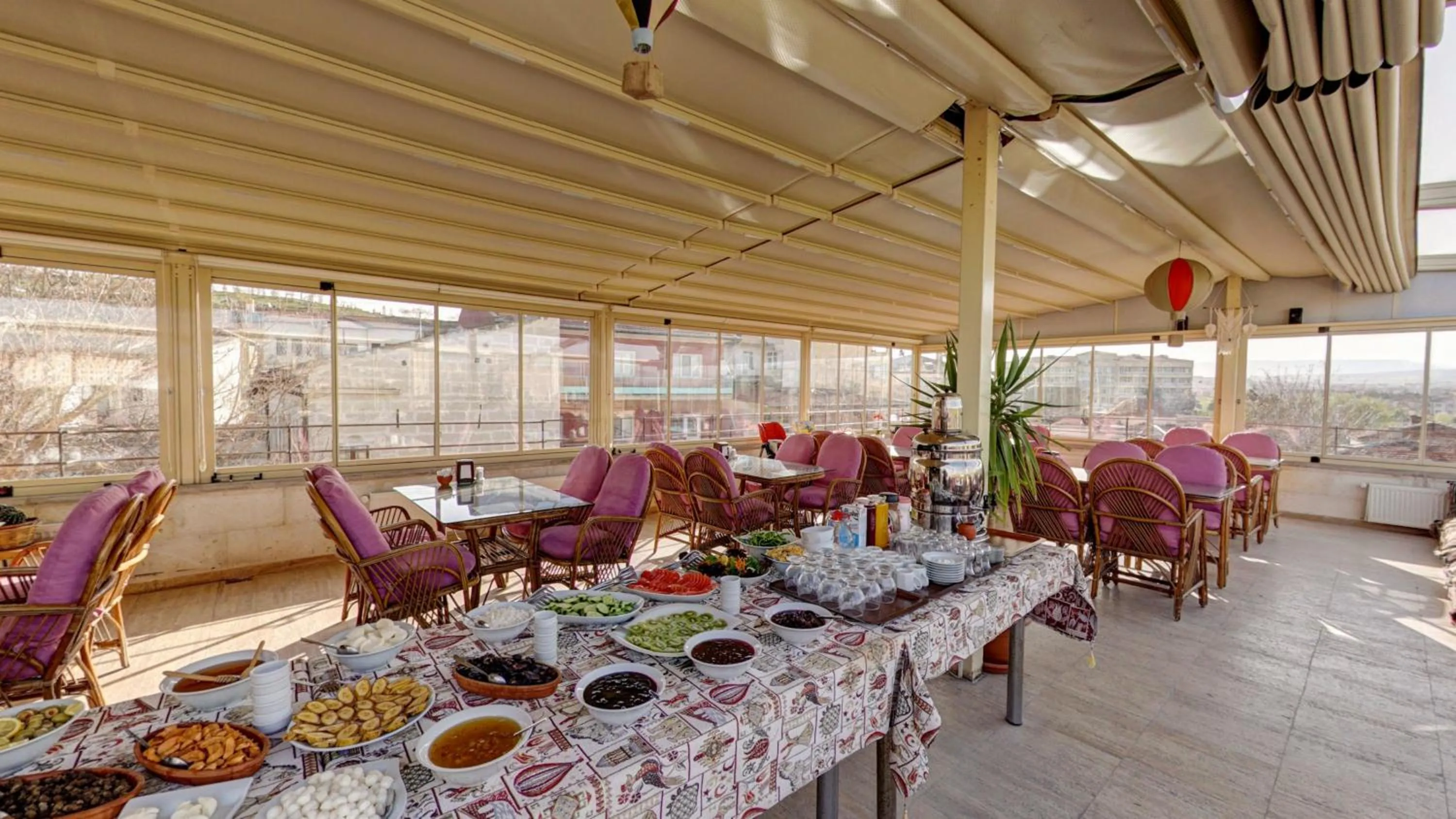 Coffee/tea facilities in Hikmet's House