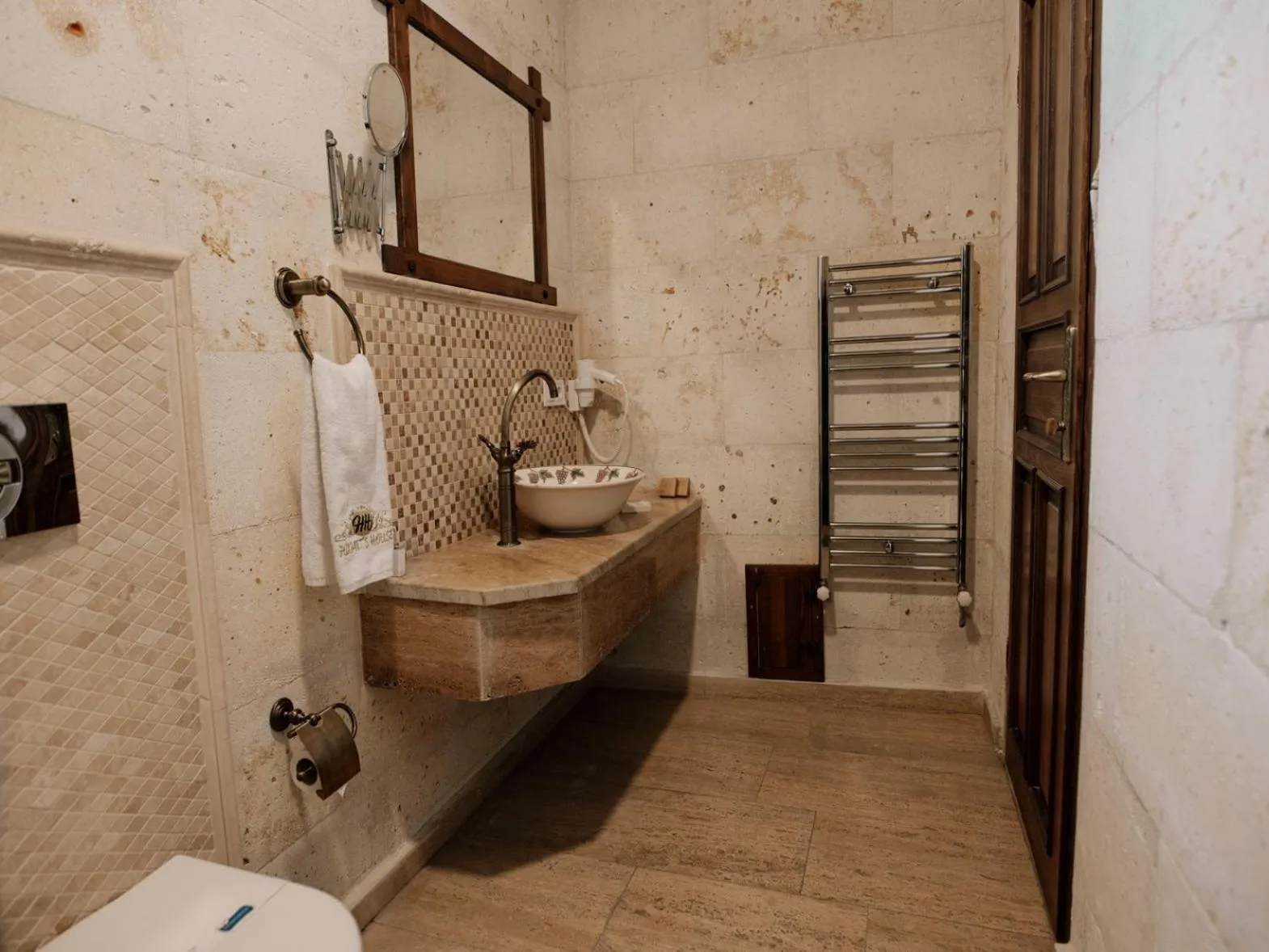 Shower in Hikmet's House