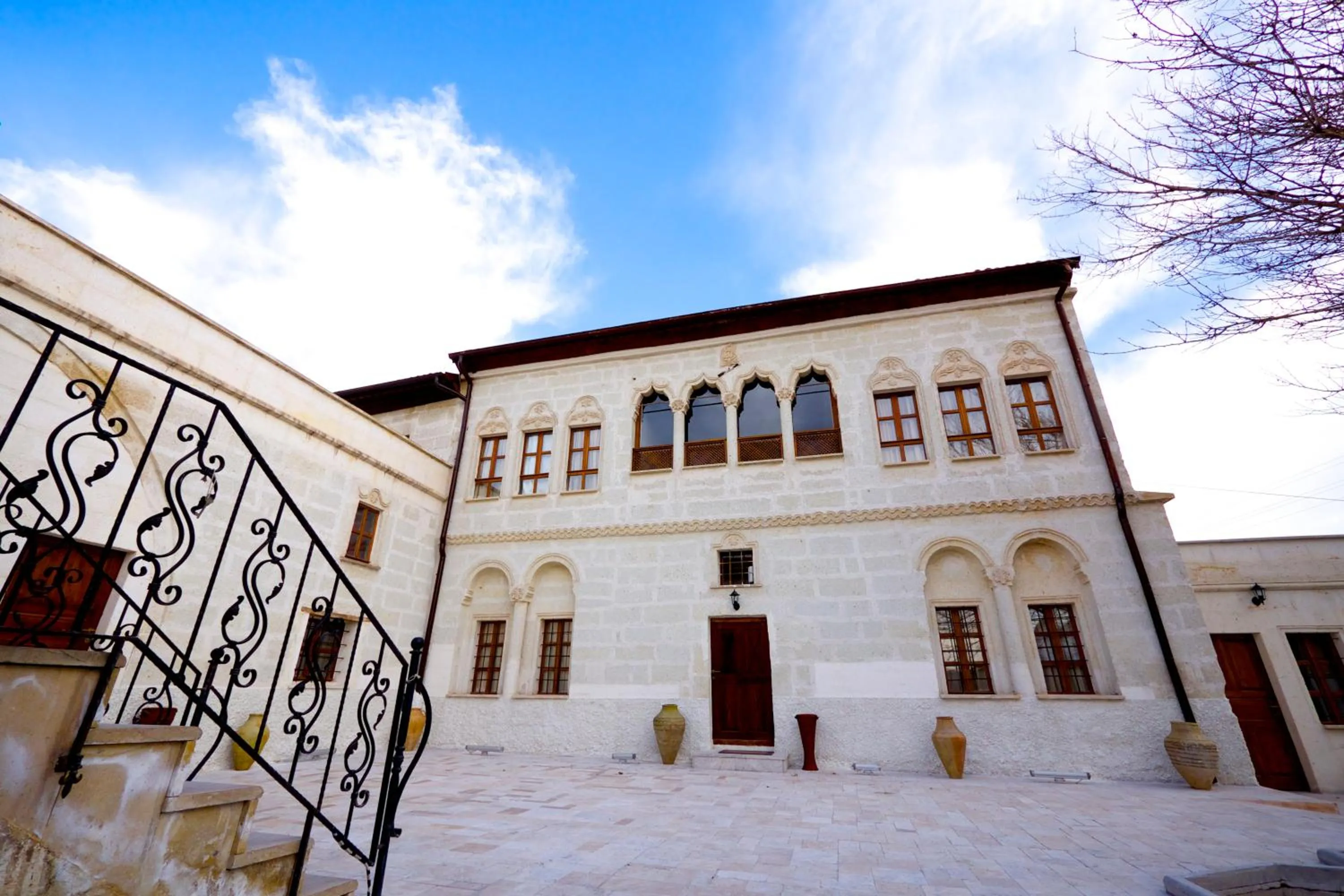 Property building in Hikmet's House