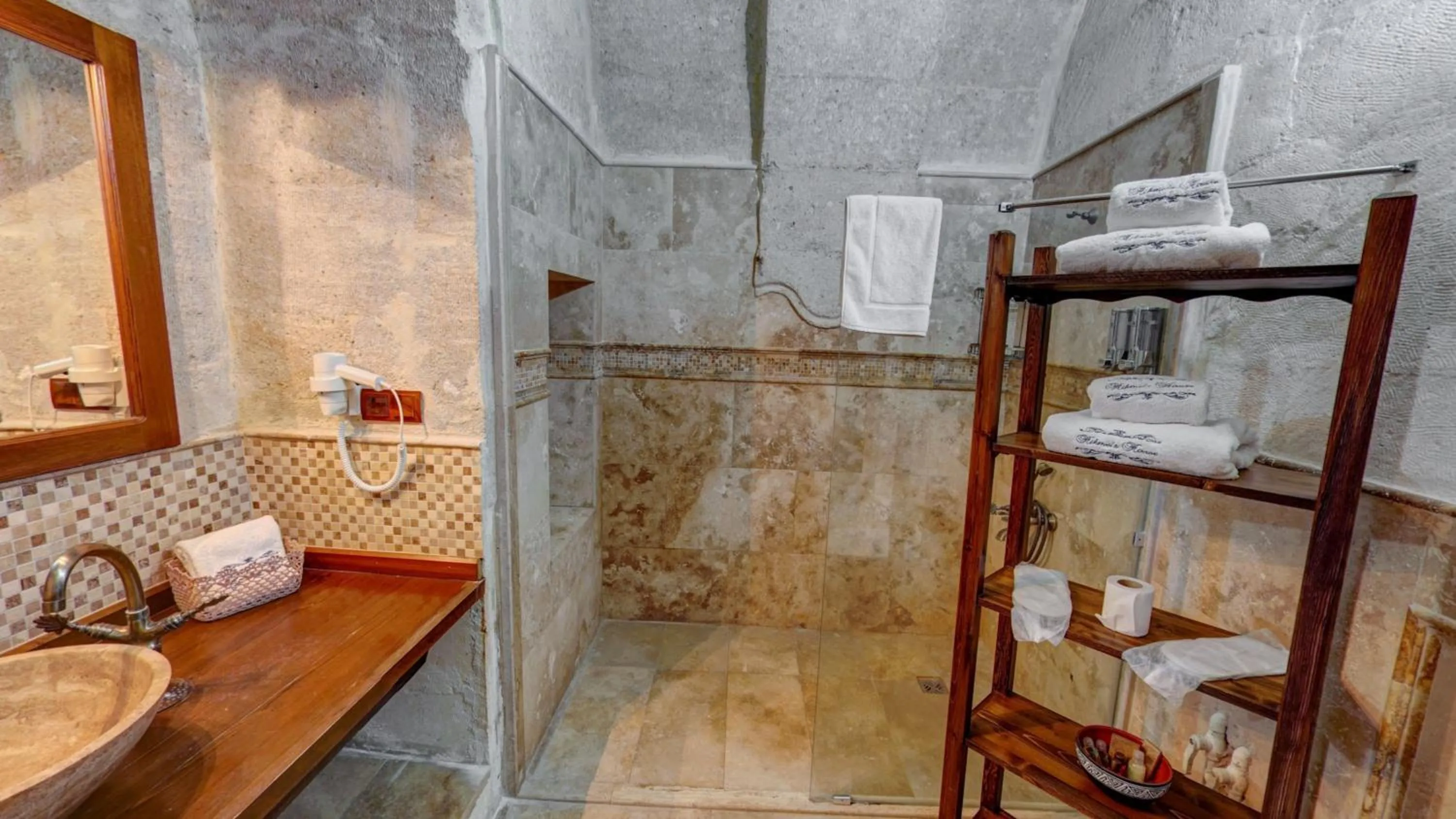 Bathroom in Hikmet's House