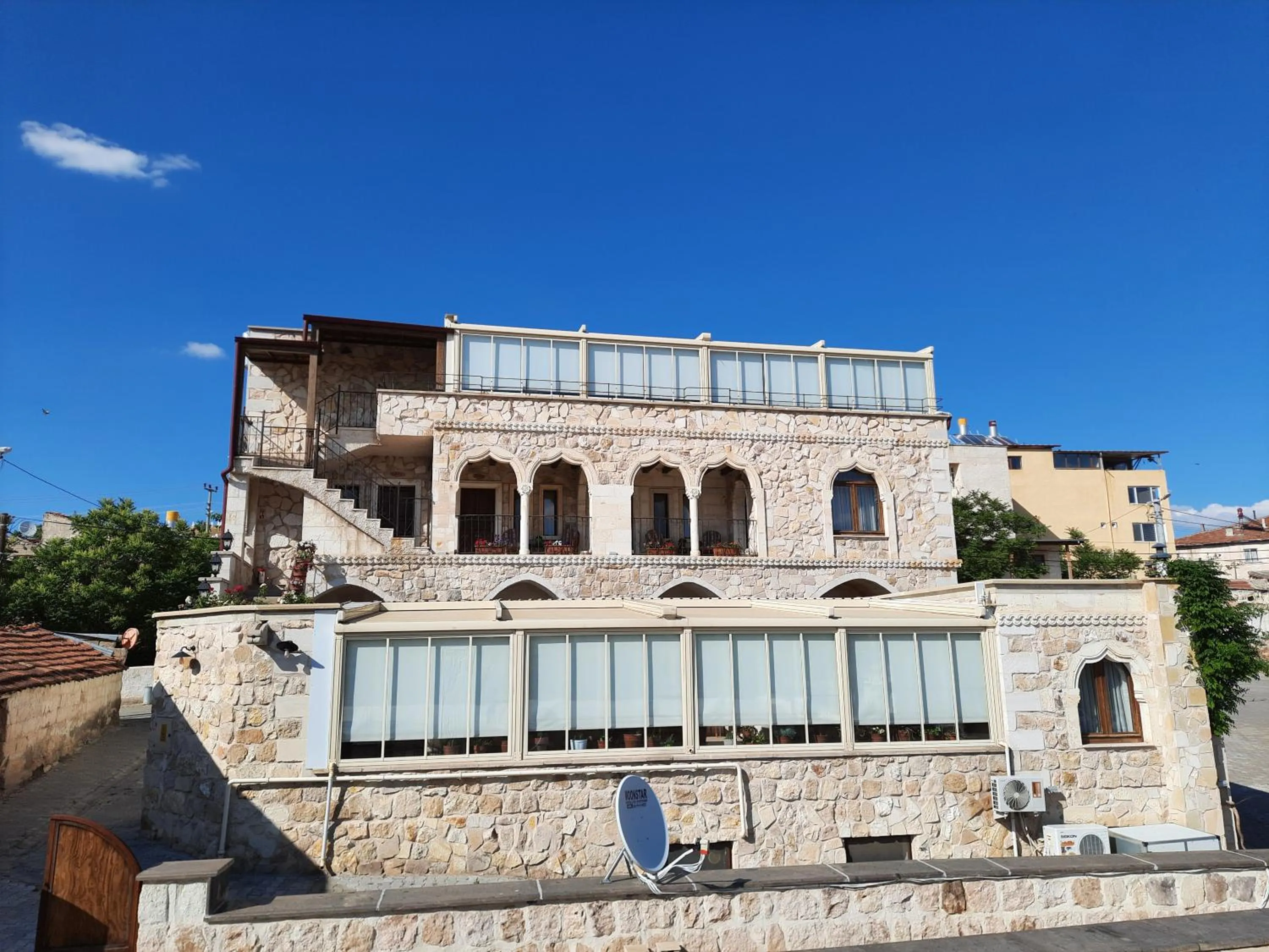 Property building in Hikmet's House