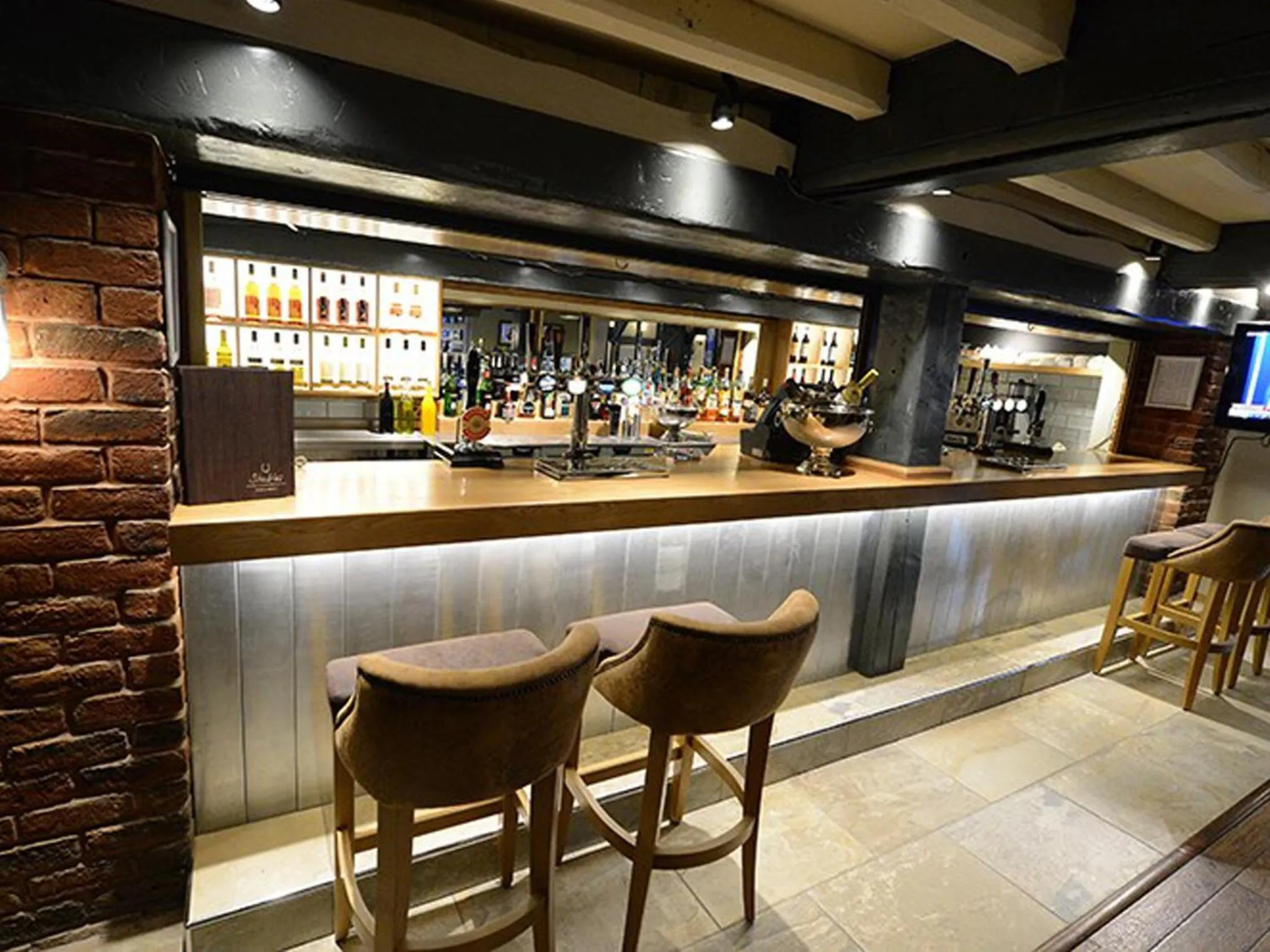 Lounge or bar in Manor House Hotel & Spa, Alsager