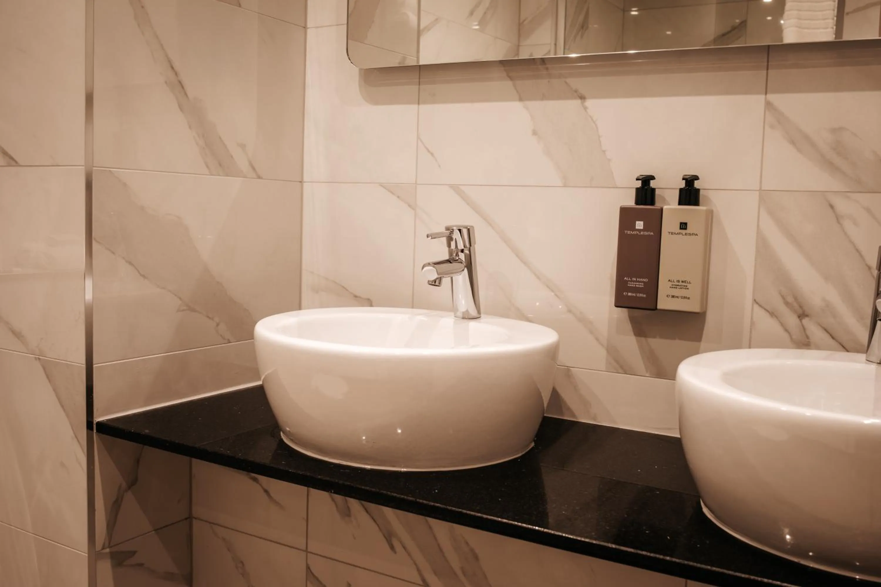 Bathroom in Manor House Hotel & Spa, Alsager