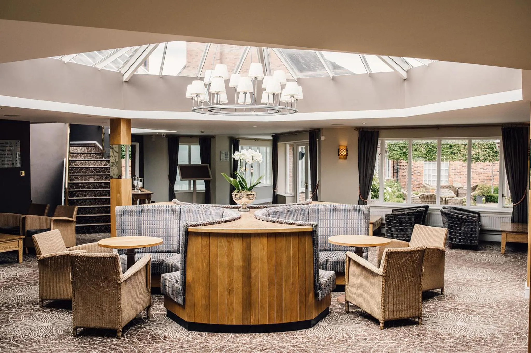 Lobby or reception in Manor House Hotel & Spa, Alsager