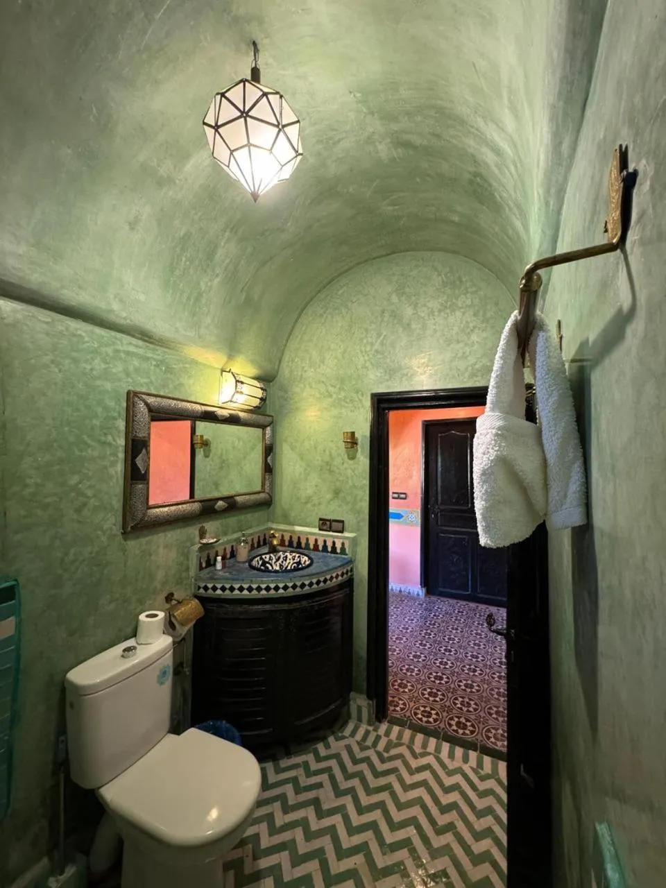 Shower in Riad Jnane Imlil