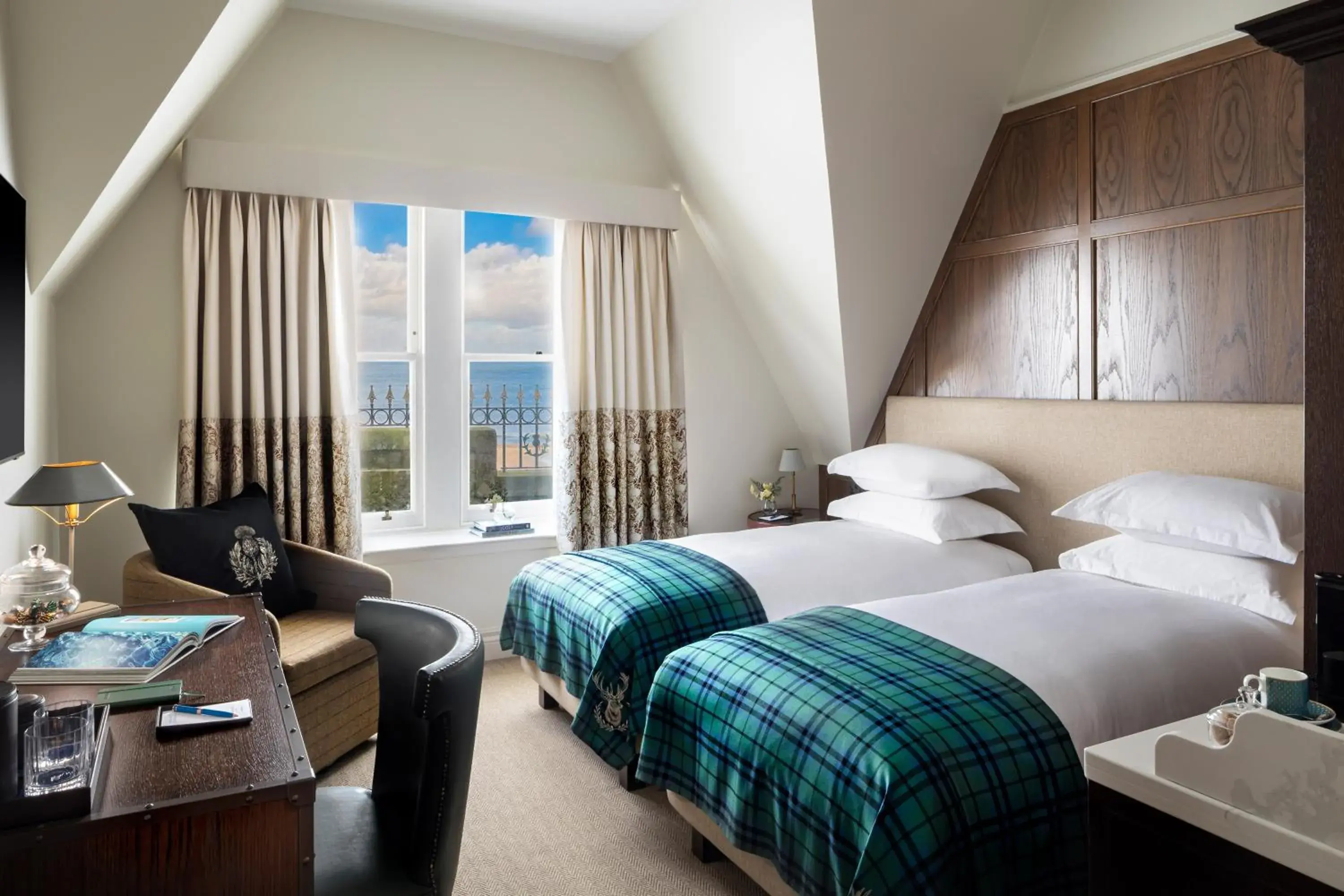 Deluxe Twin Room with Sea View - single occupancy in Seaton House - Small Luxury Hotels of the World Deluxe Twin Room with Sea View - single occupancy in Seaton House - Small Luxury Hotels of the World