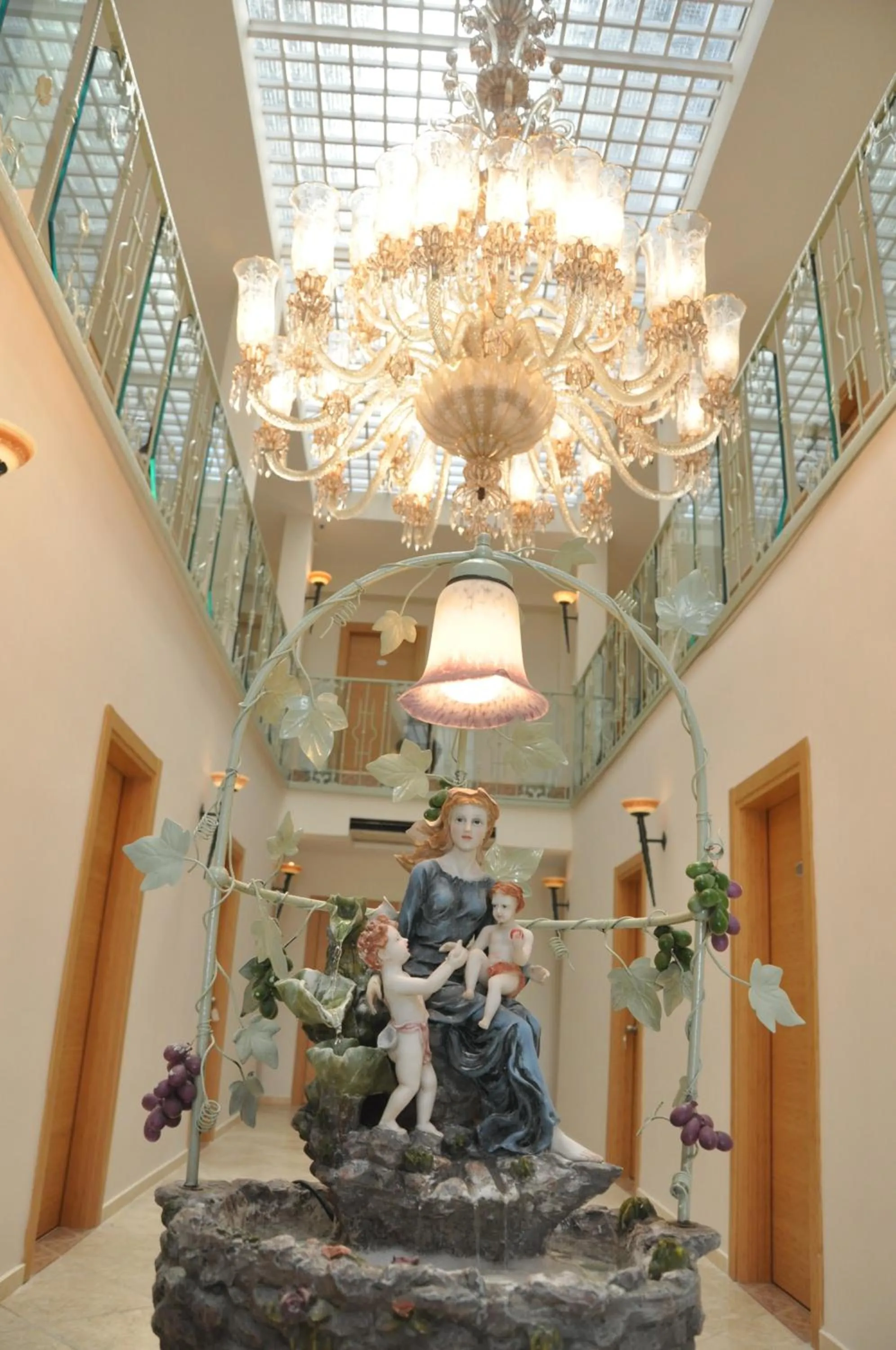 Lobby or reception in The Hotel 48