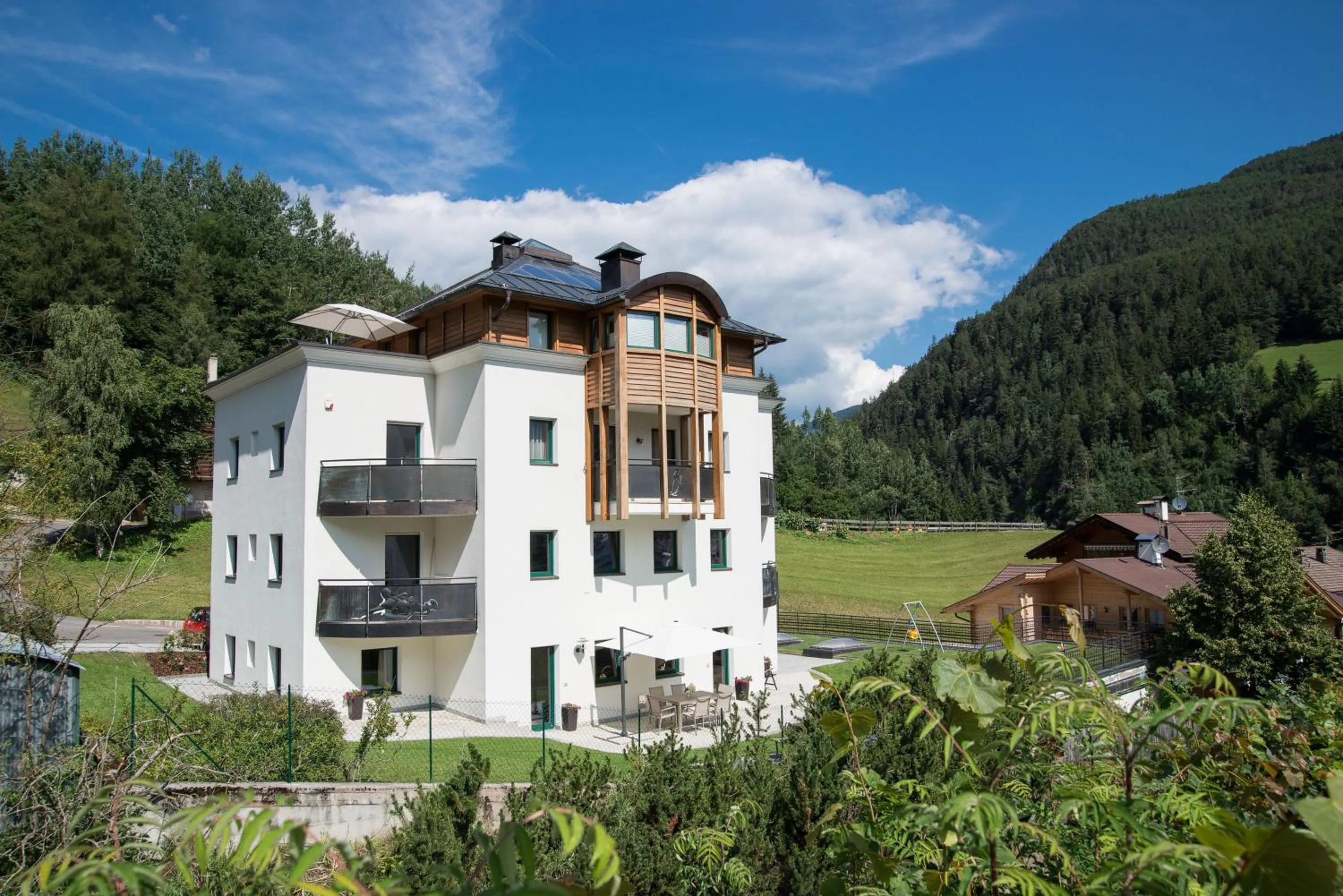 Property building in Alpin Sport