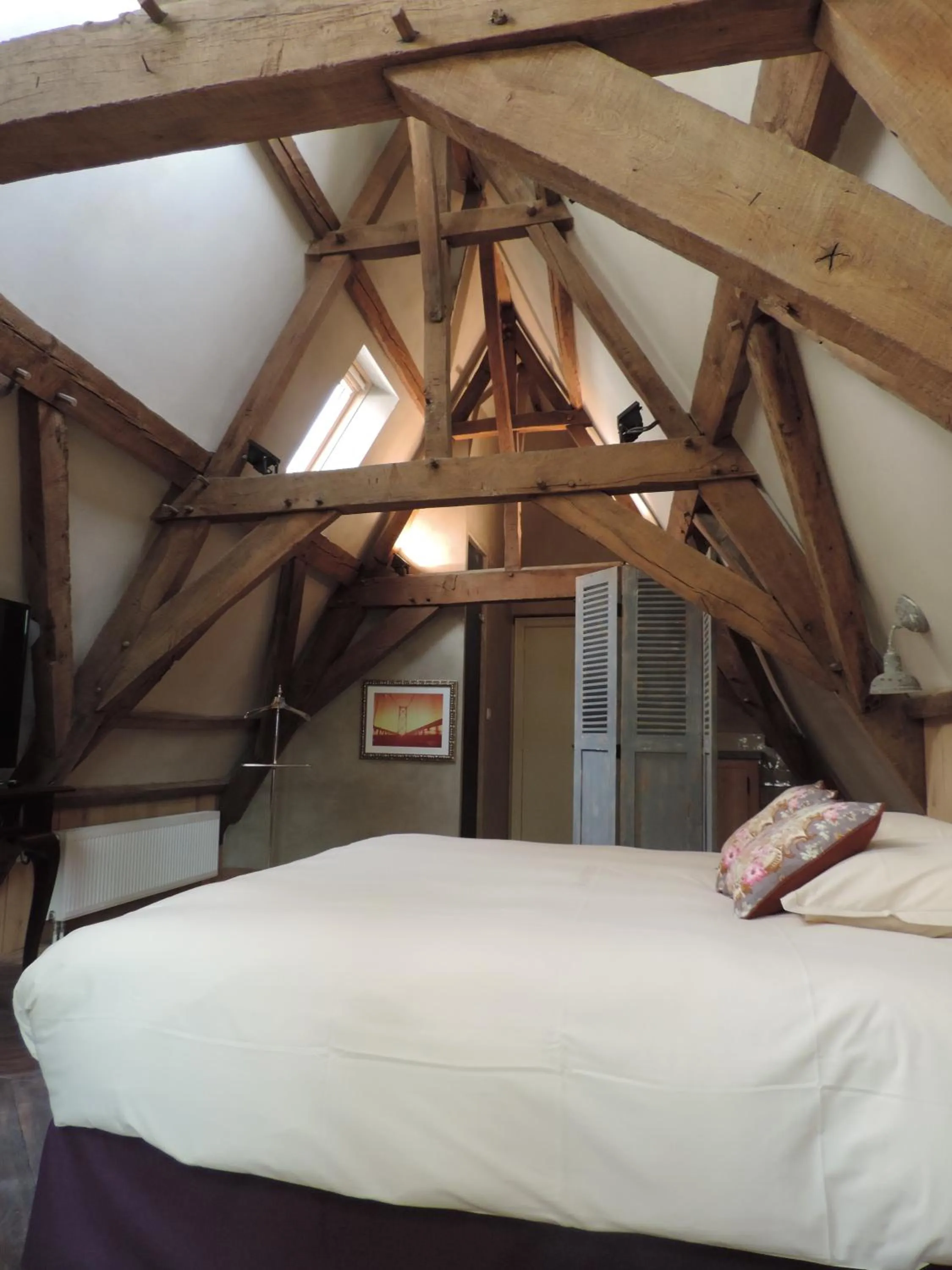 Photo of the whole room, Bed in B&B Saint-Sauveur Bruges