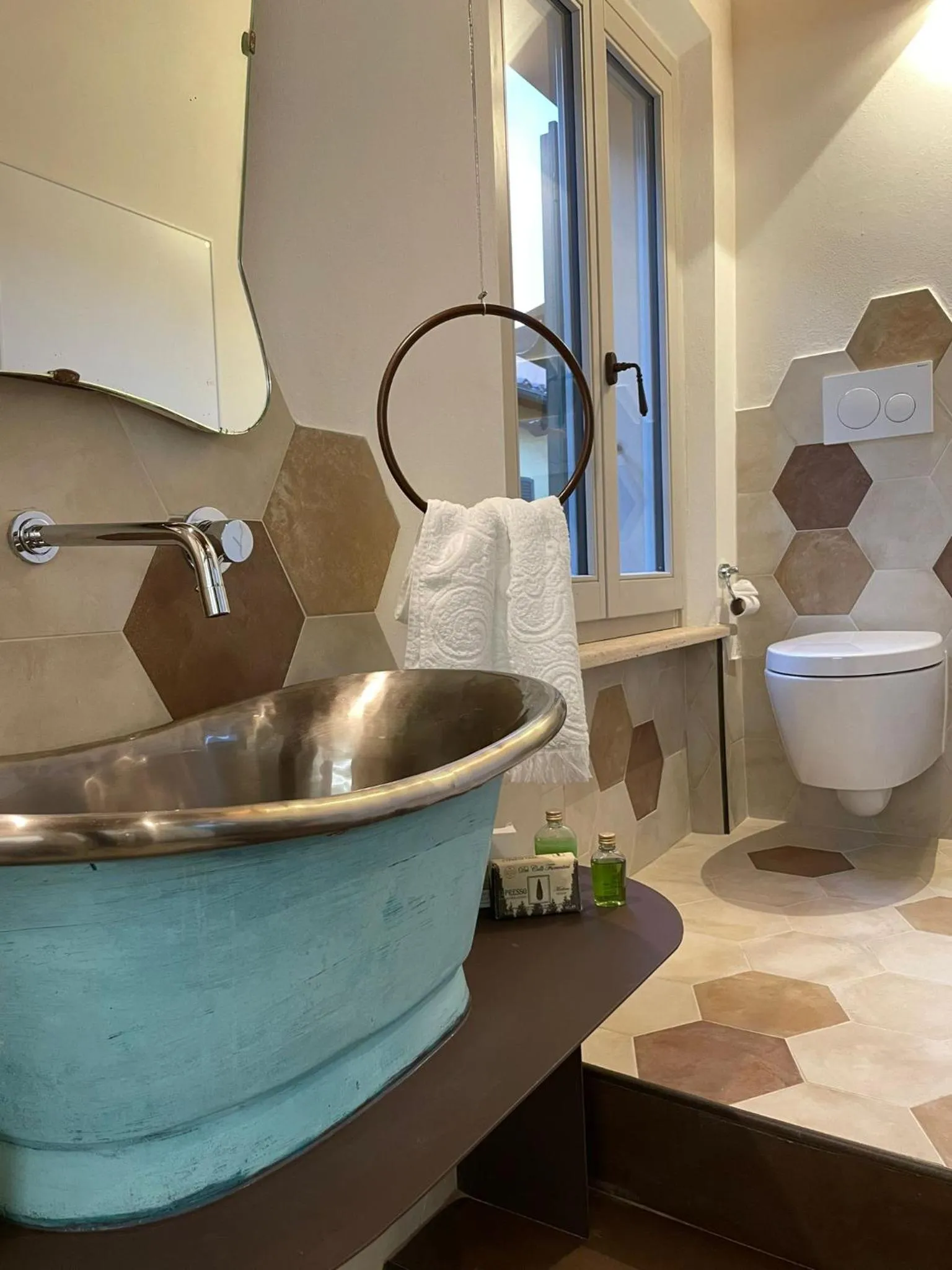 Bathroom in MontepulcianoLettings