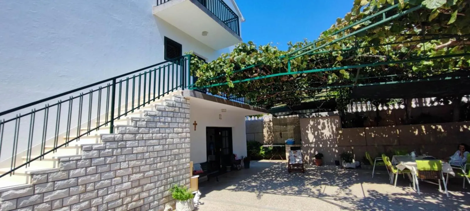 Apartments Racetin
