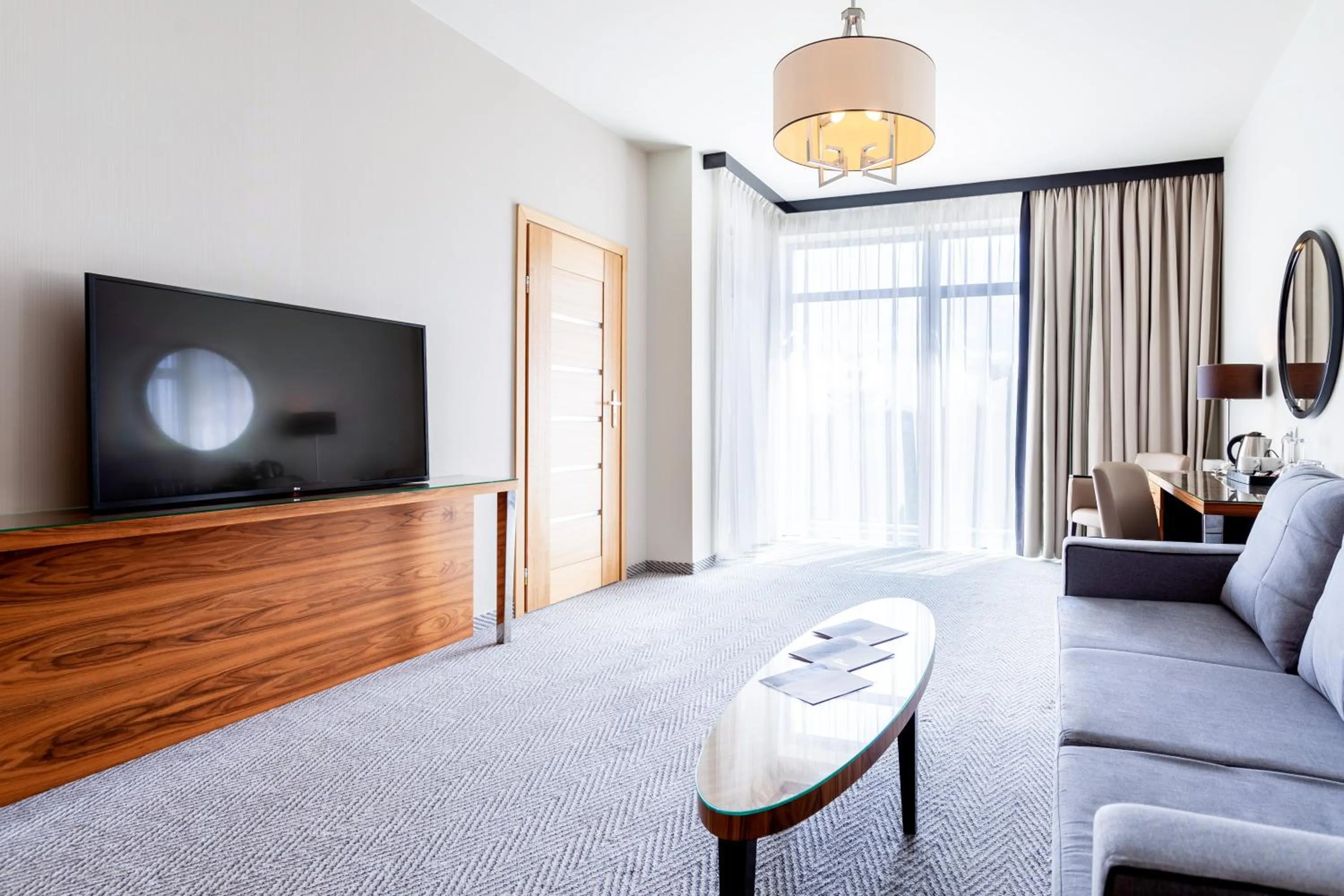 TV and multimedia, Bed in Diune Hotel by Zdrojowa