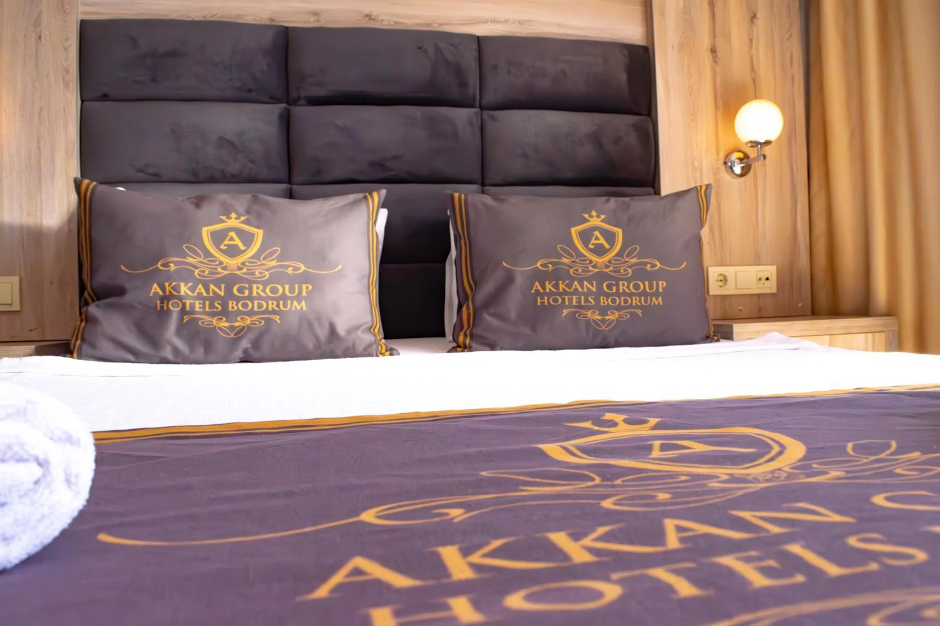 Bed in Akkan Beach Hotel