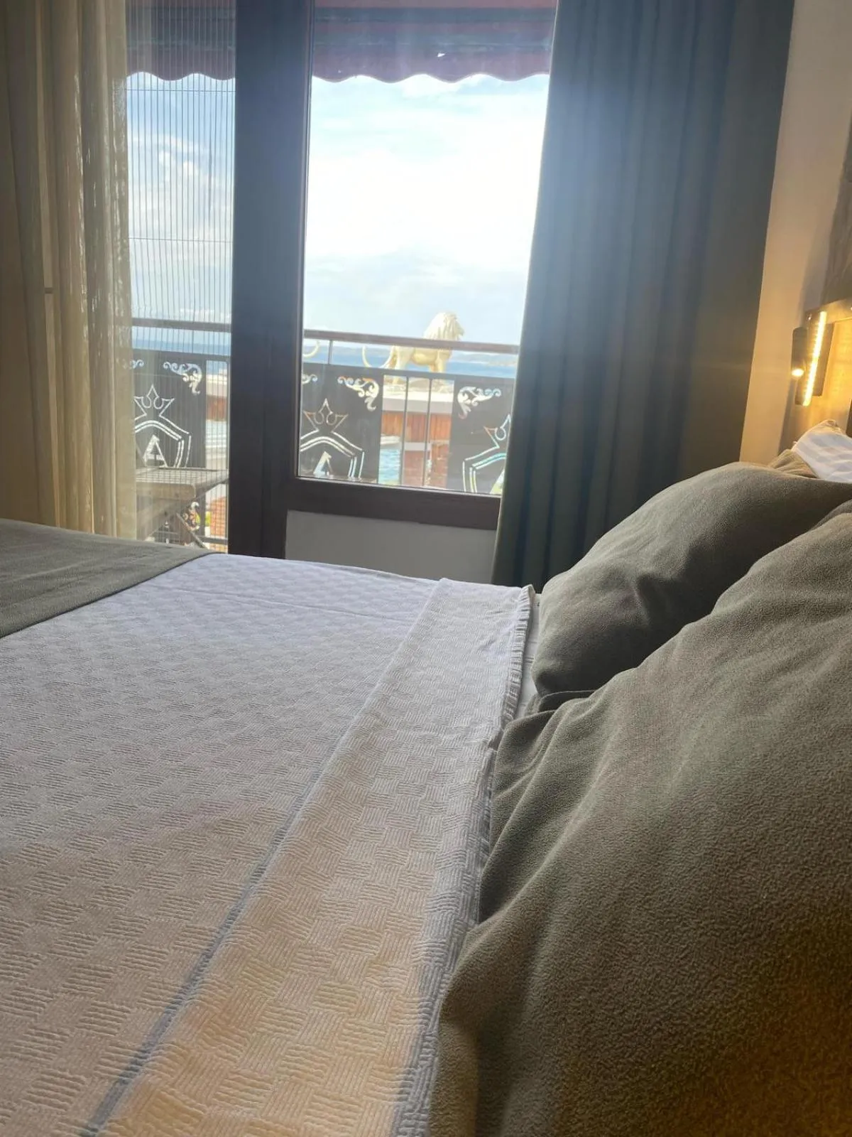 Bed in Akkan Beach Hotel