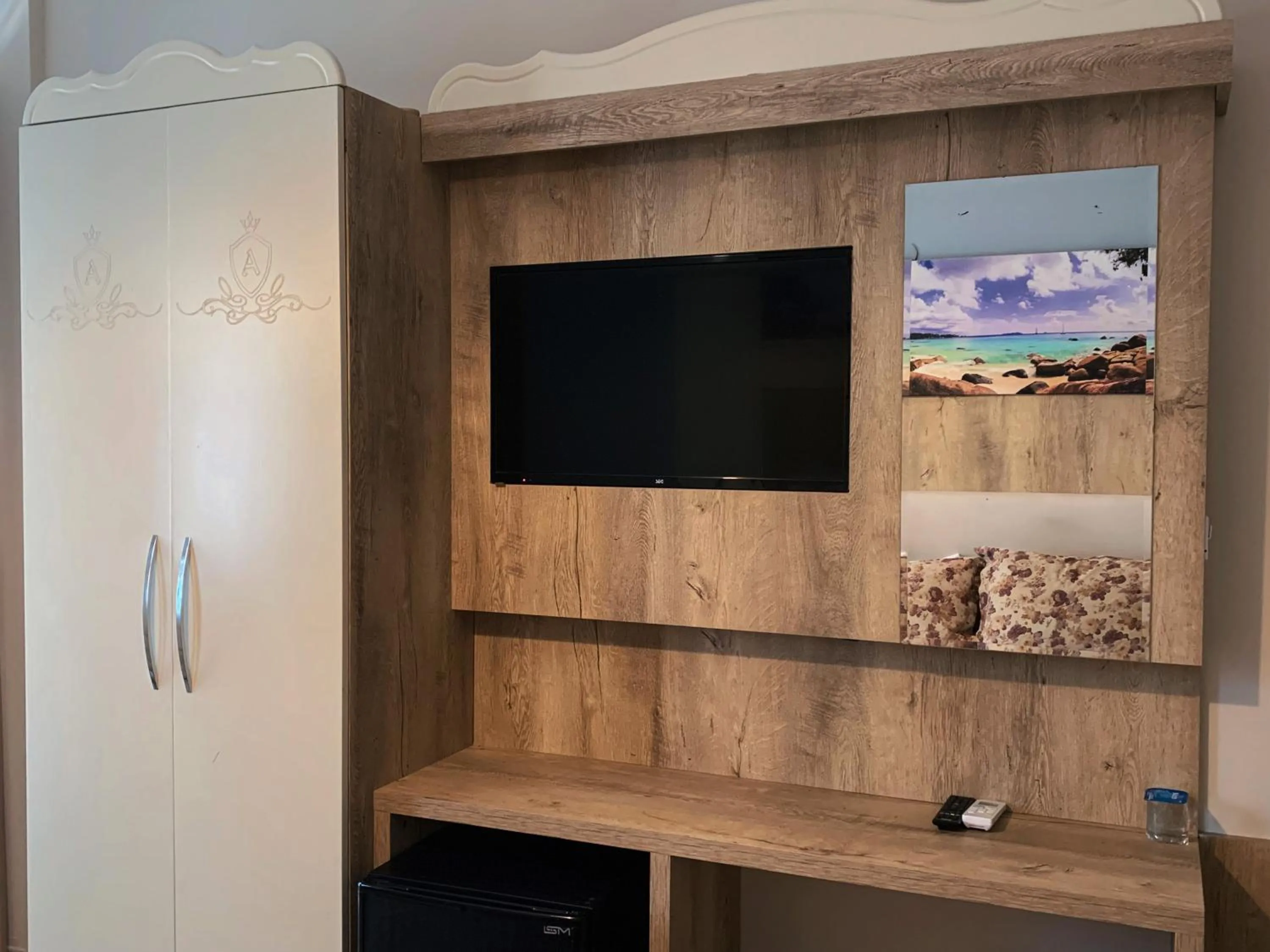 TV and multimedia in Akkan Beach Hotel