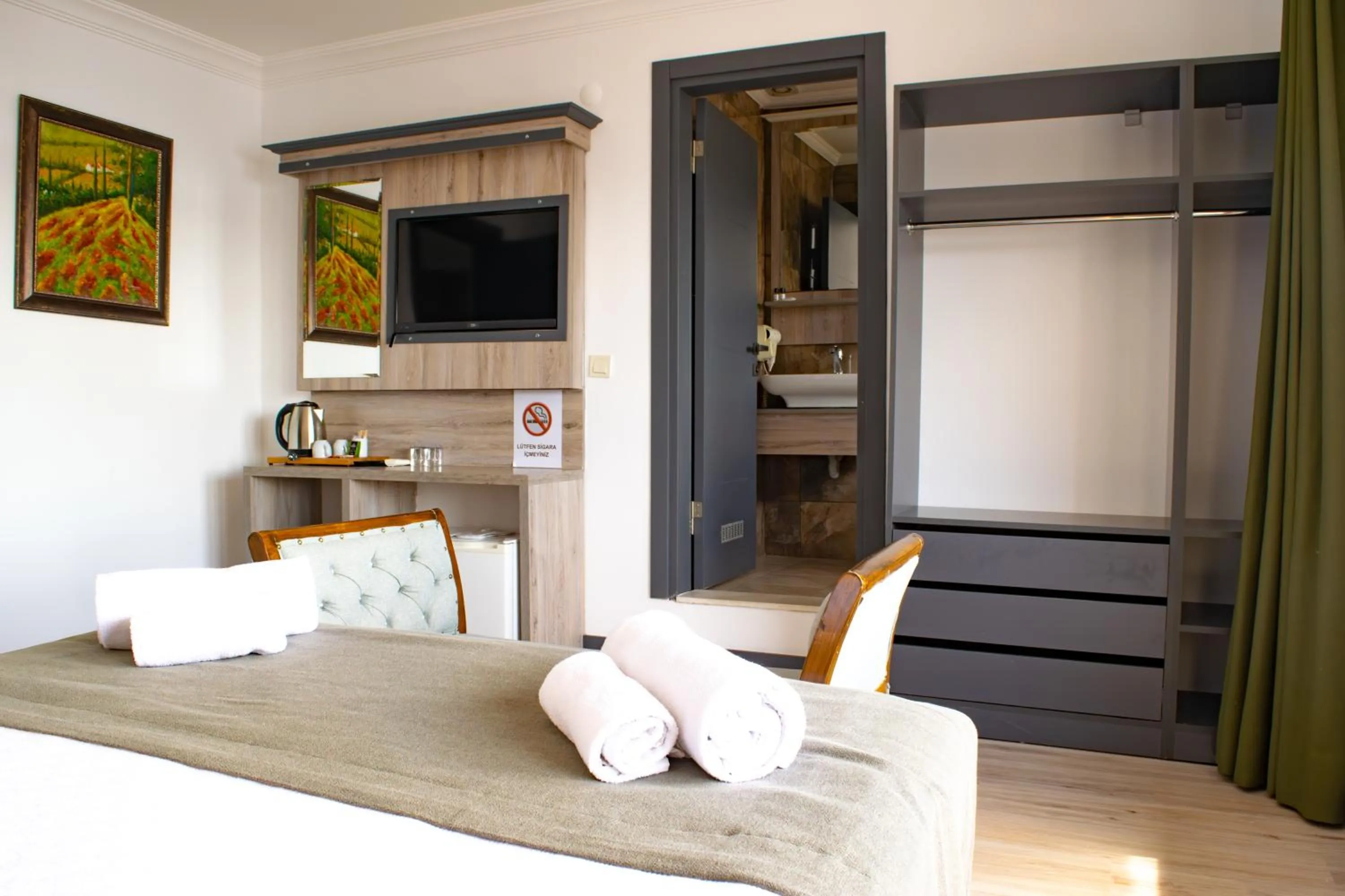 Bed in Akkan Beach Hotel