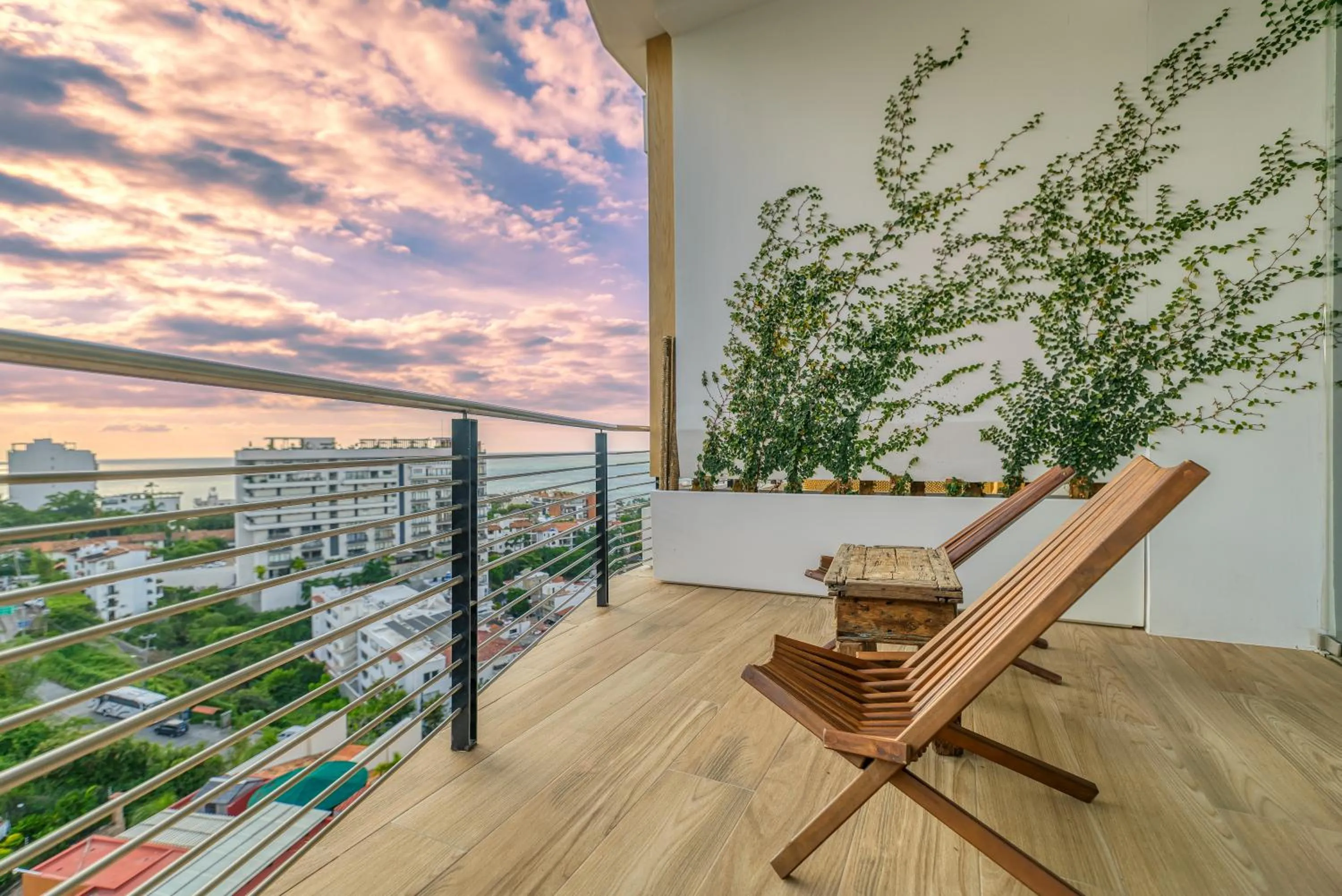 Balcony/Terrace in Maxwell Collection Romantic Zone