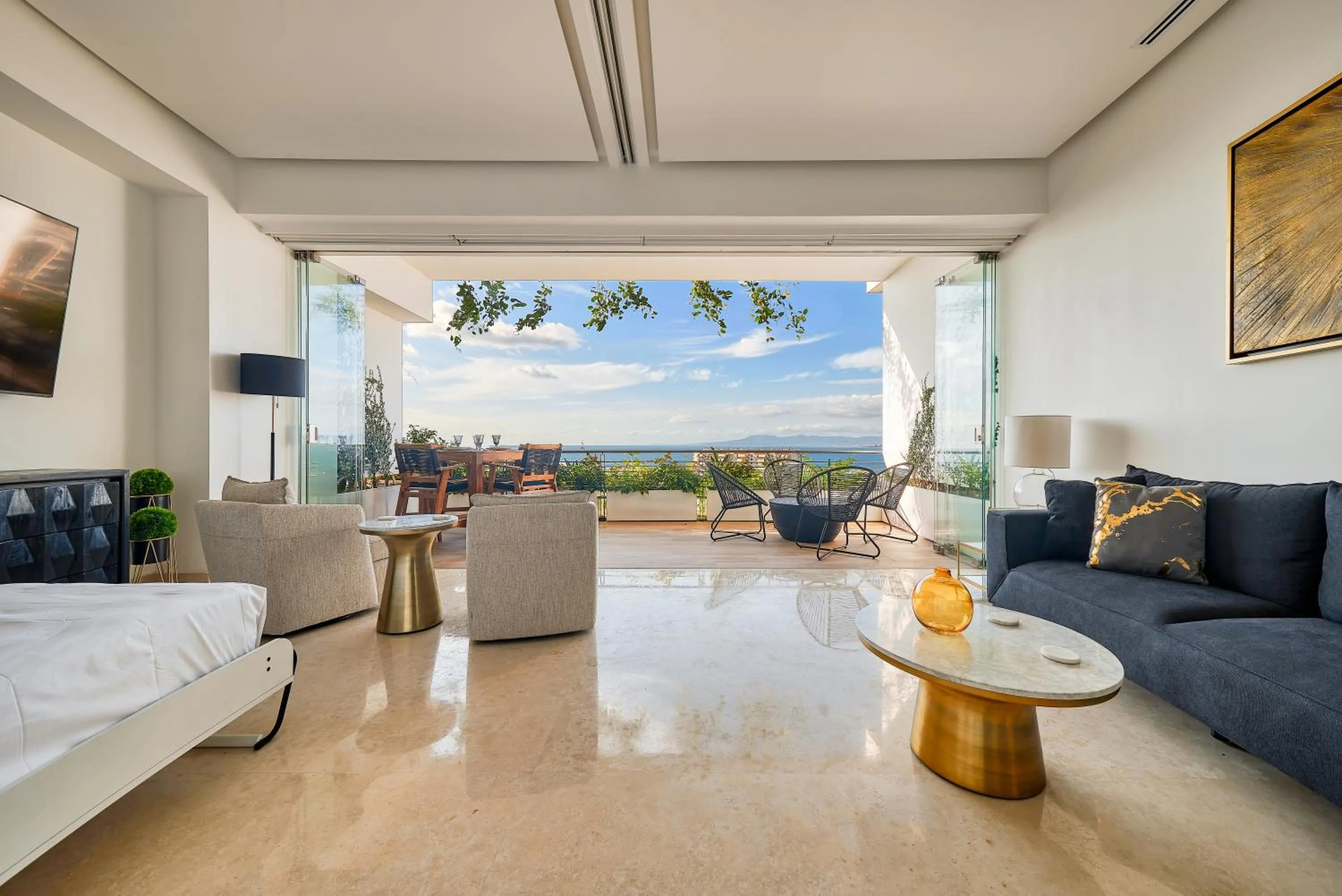 Living room in Maxwell Collection Romantic Zone