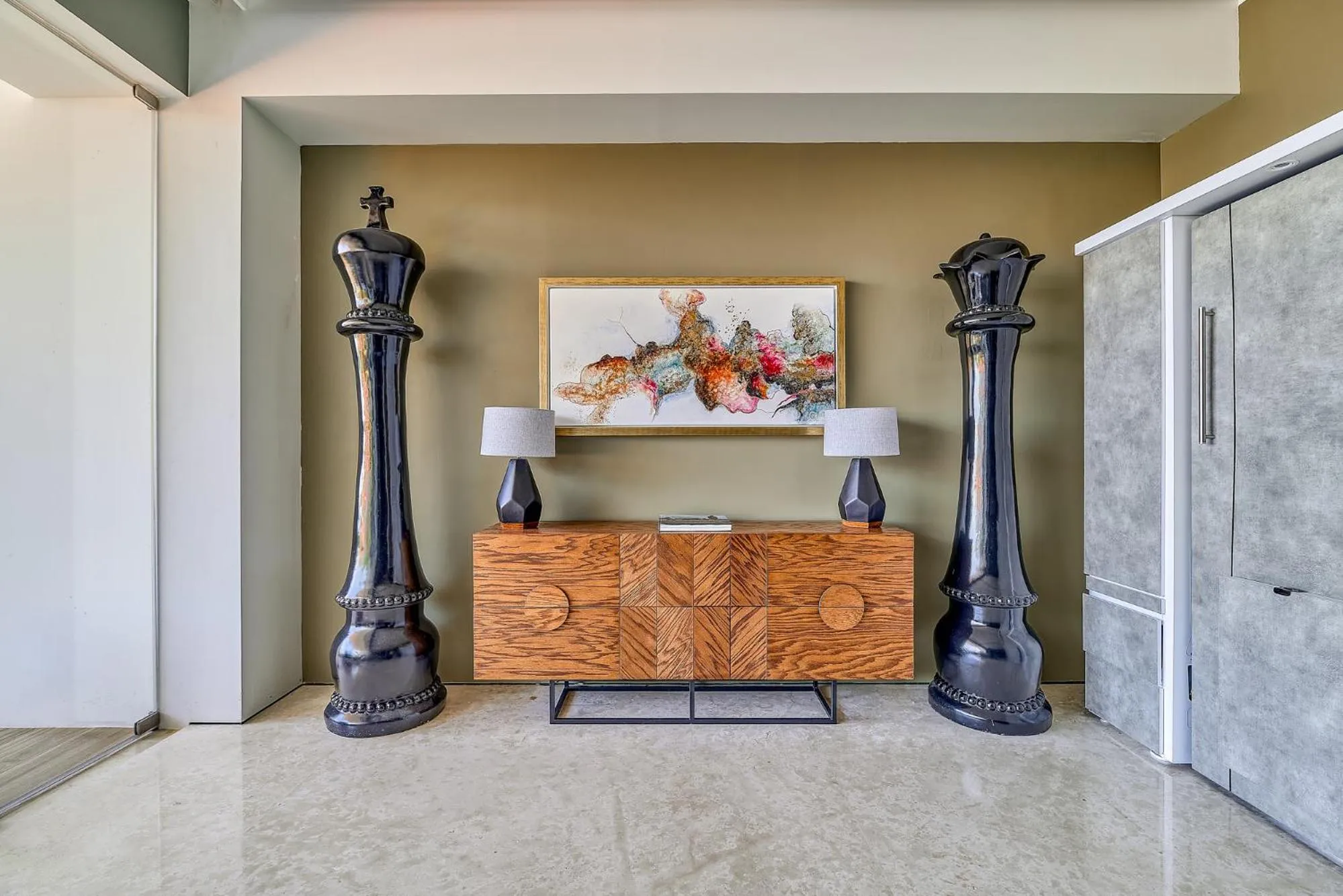 Decorative detail in Maxwell Collection Romantic Zone