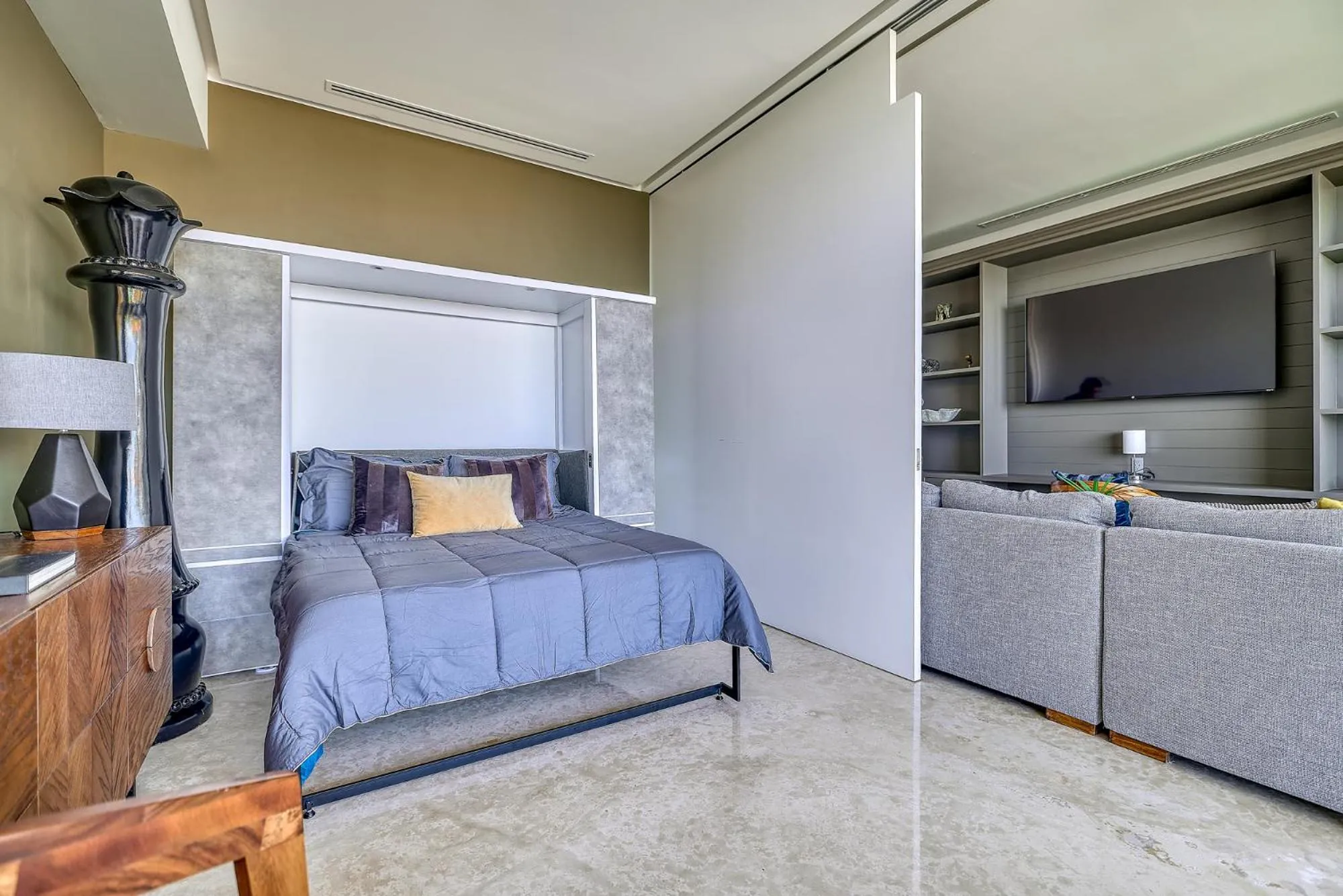 Bedroom, Bed in Maxwell Collection Romantic Zone