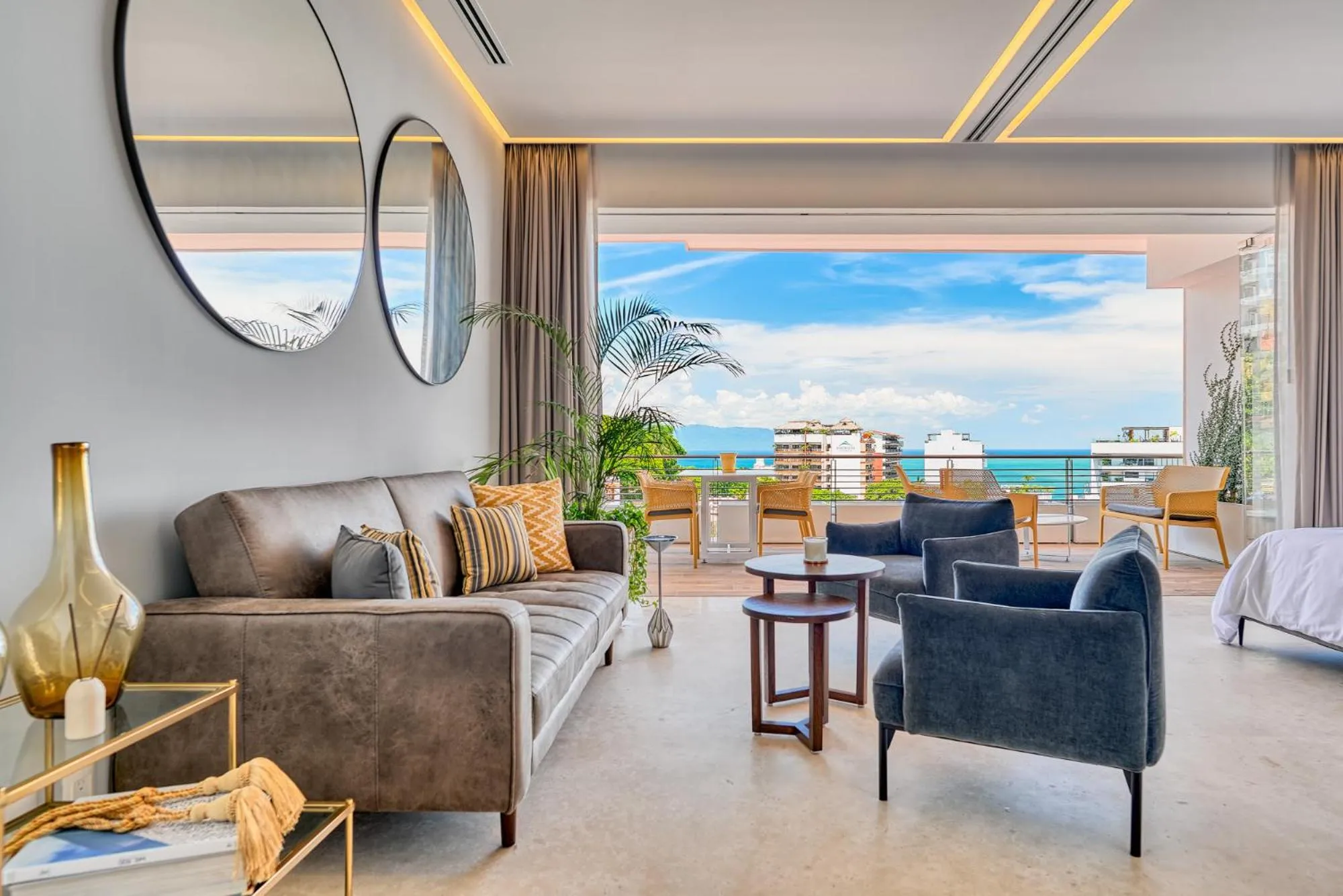 Living room in Maxwell Collection Romantic Zone