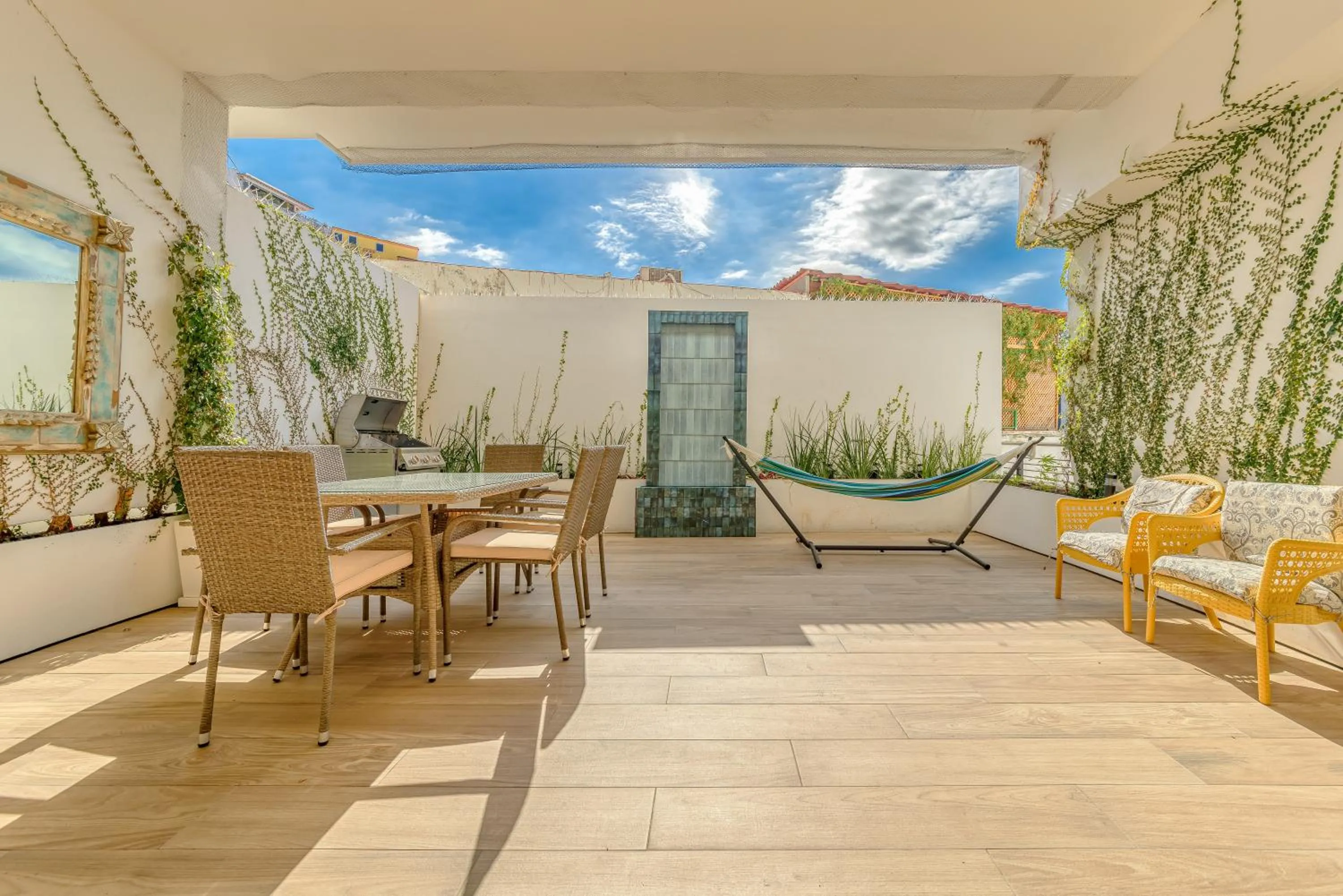 Balcony/Terrace in Maxwell Collection Romantic Zone