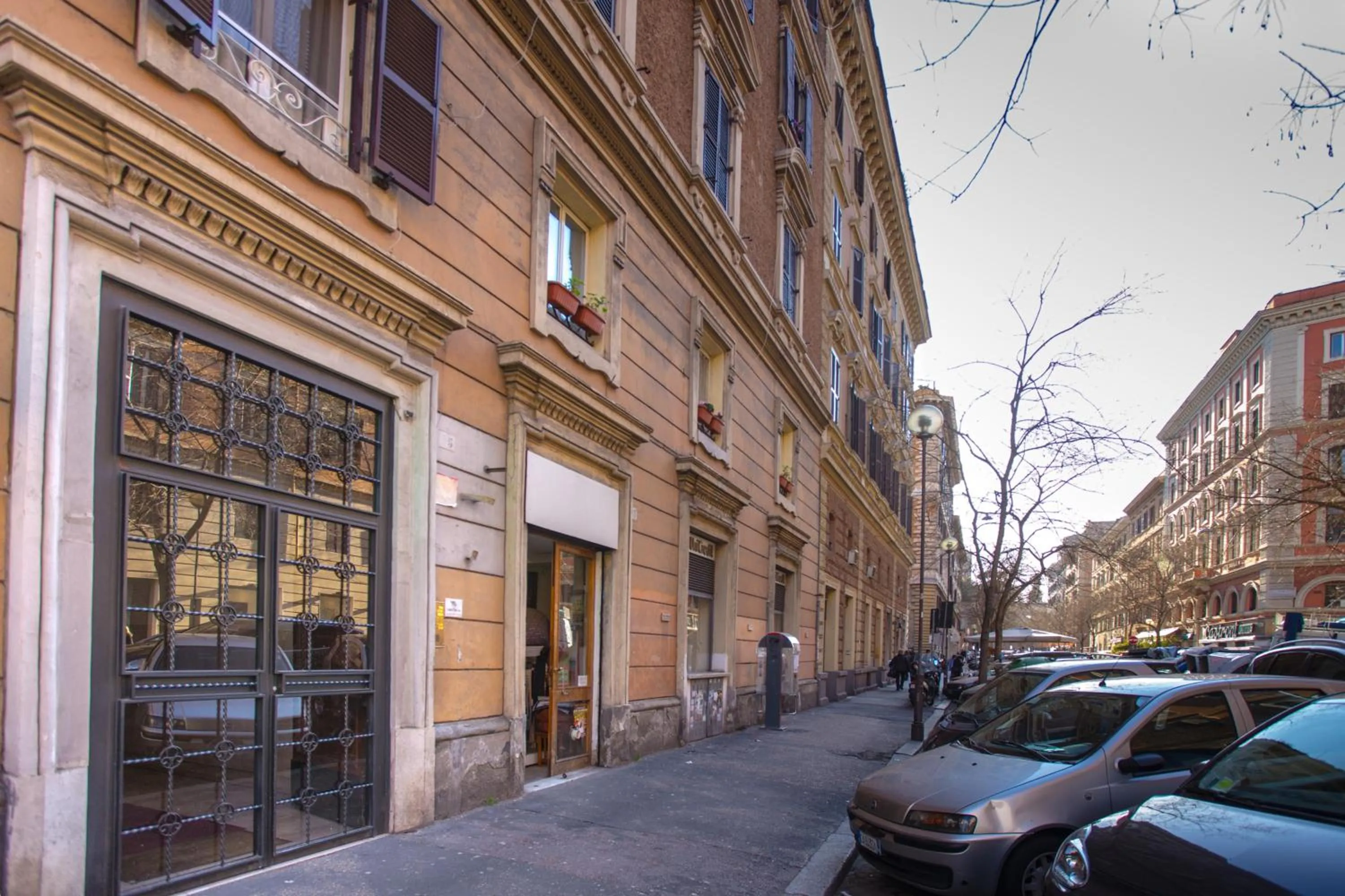 Facade/entrance in B&B Eternal Rome Inn