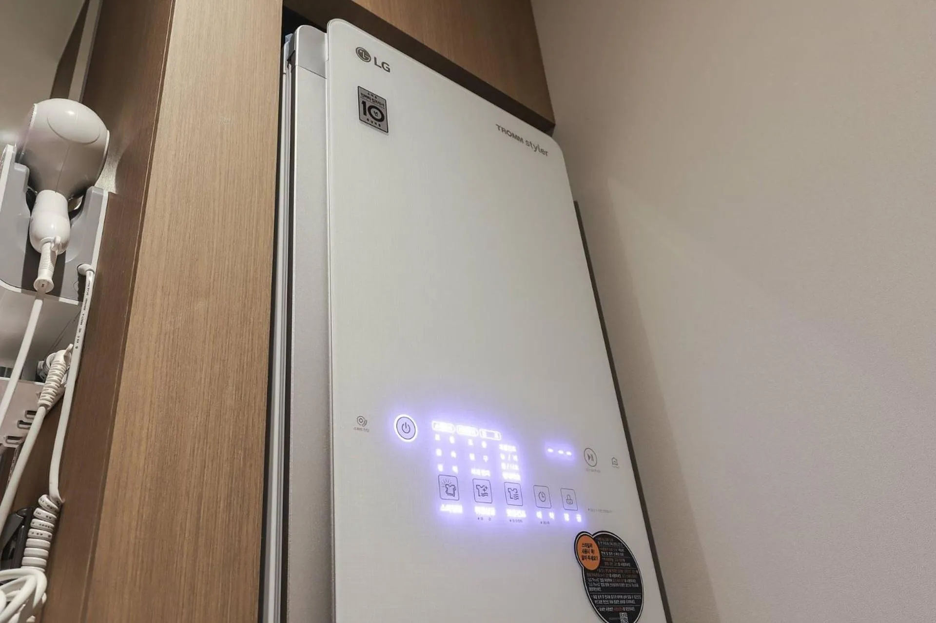 wardrobe in Wonju Brown Dot Hotel Corporate city