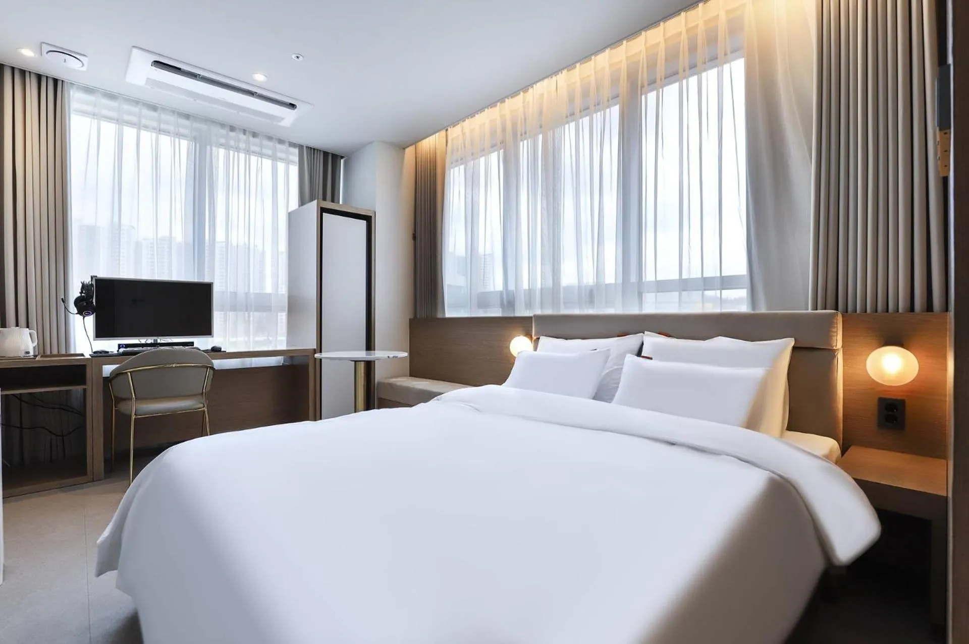 Bed in Wonju Brown Dot Hotel Corporate city