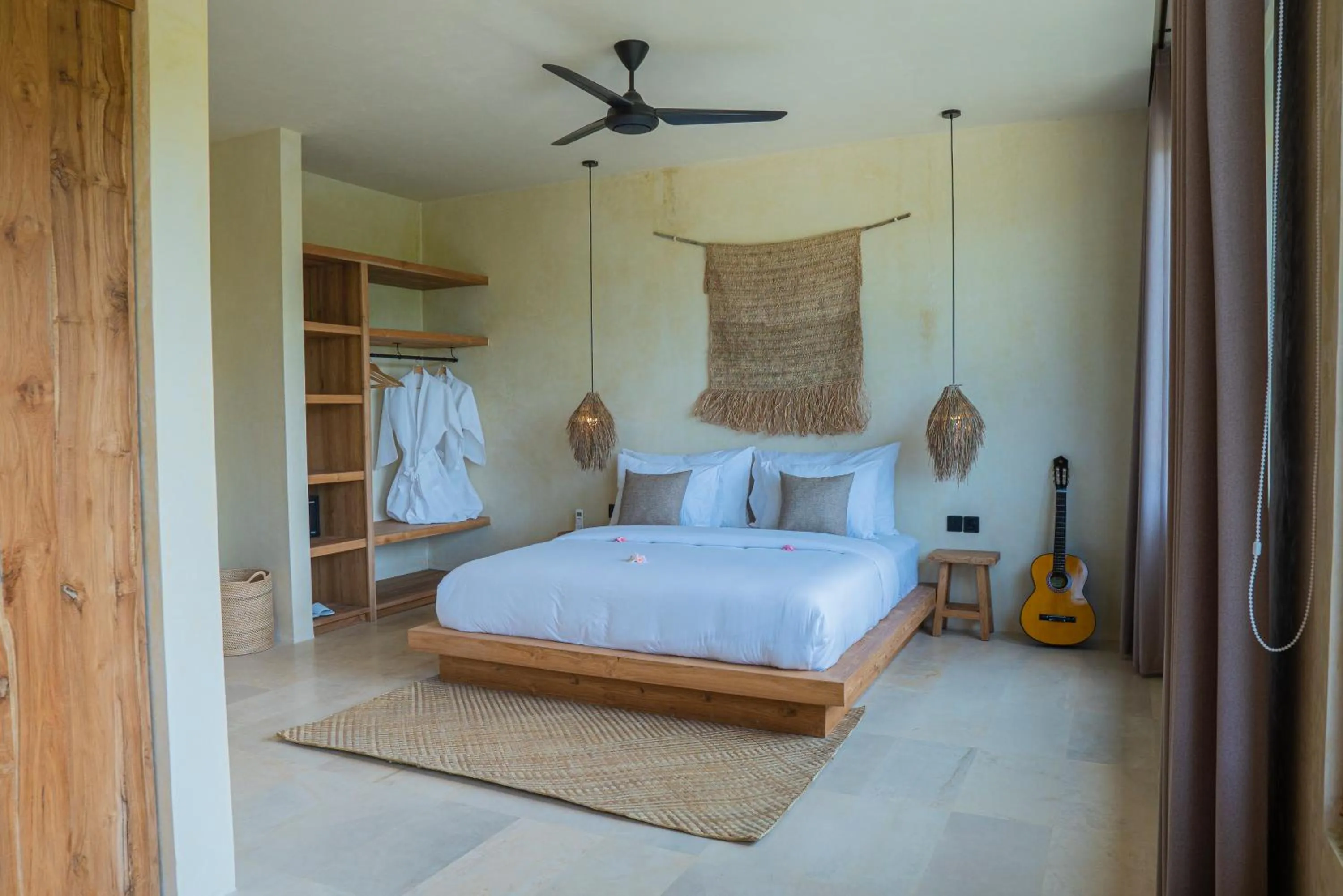 Bed in Olea Villas Resort