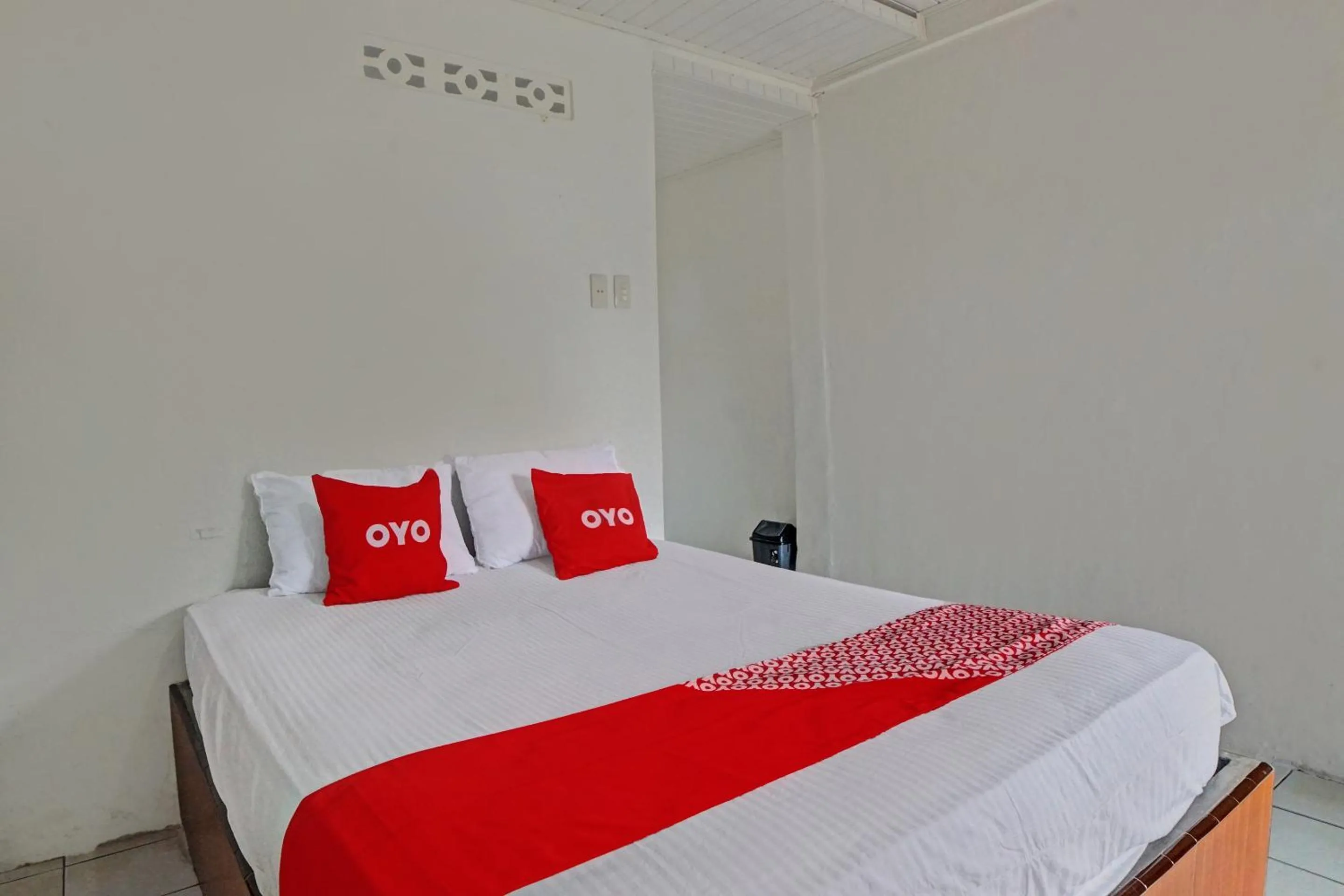 Bedroom in OYO 92579 Hotel Mutiara