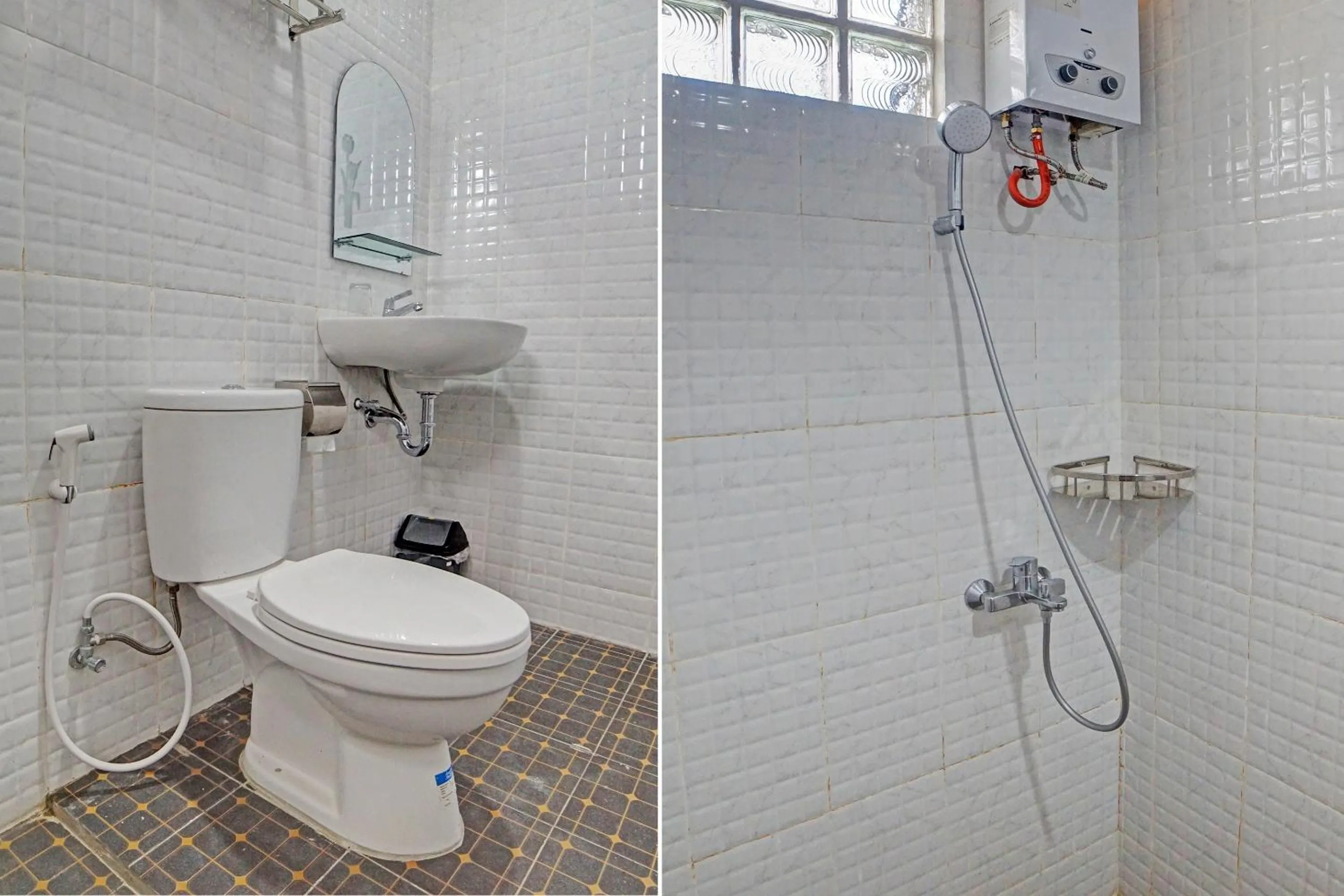 Bathroom in OYO 92579 Hotel Mutiara