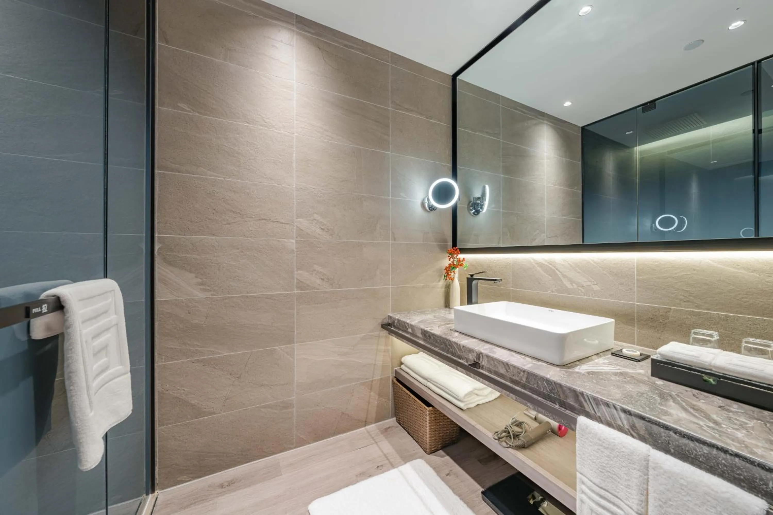 Yunheyebo Hotel - South Gate of Bell and Drum Tower