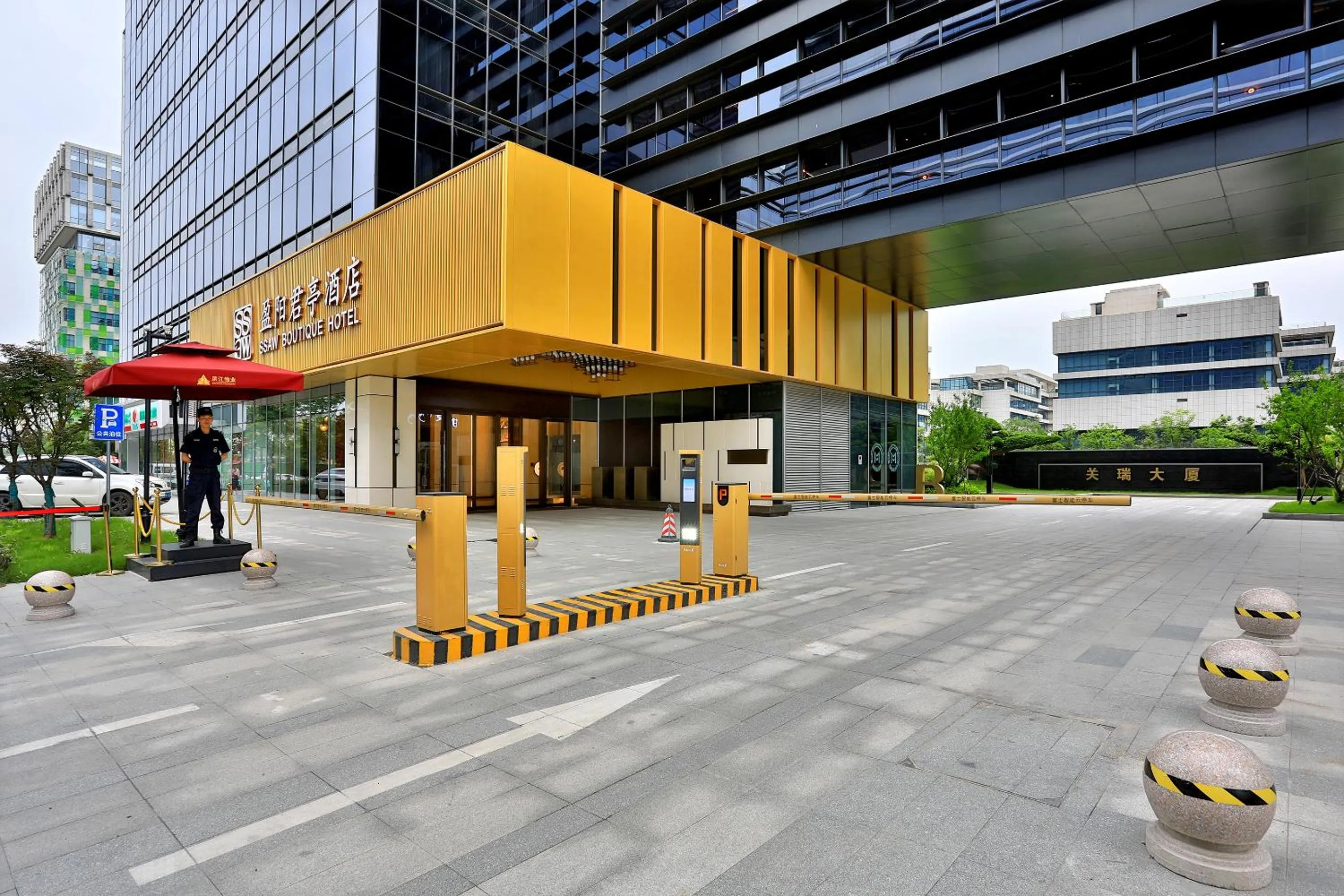 Property building in SSAW Boutique Hotel Yingyang