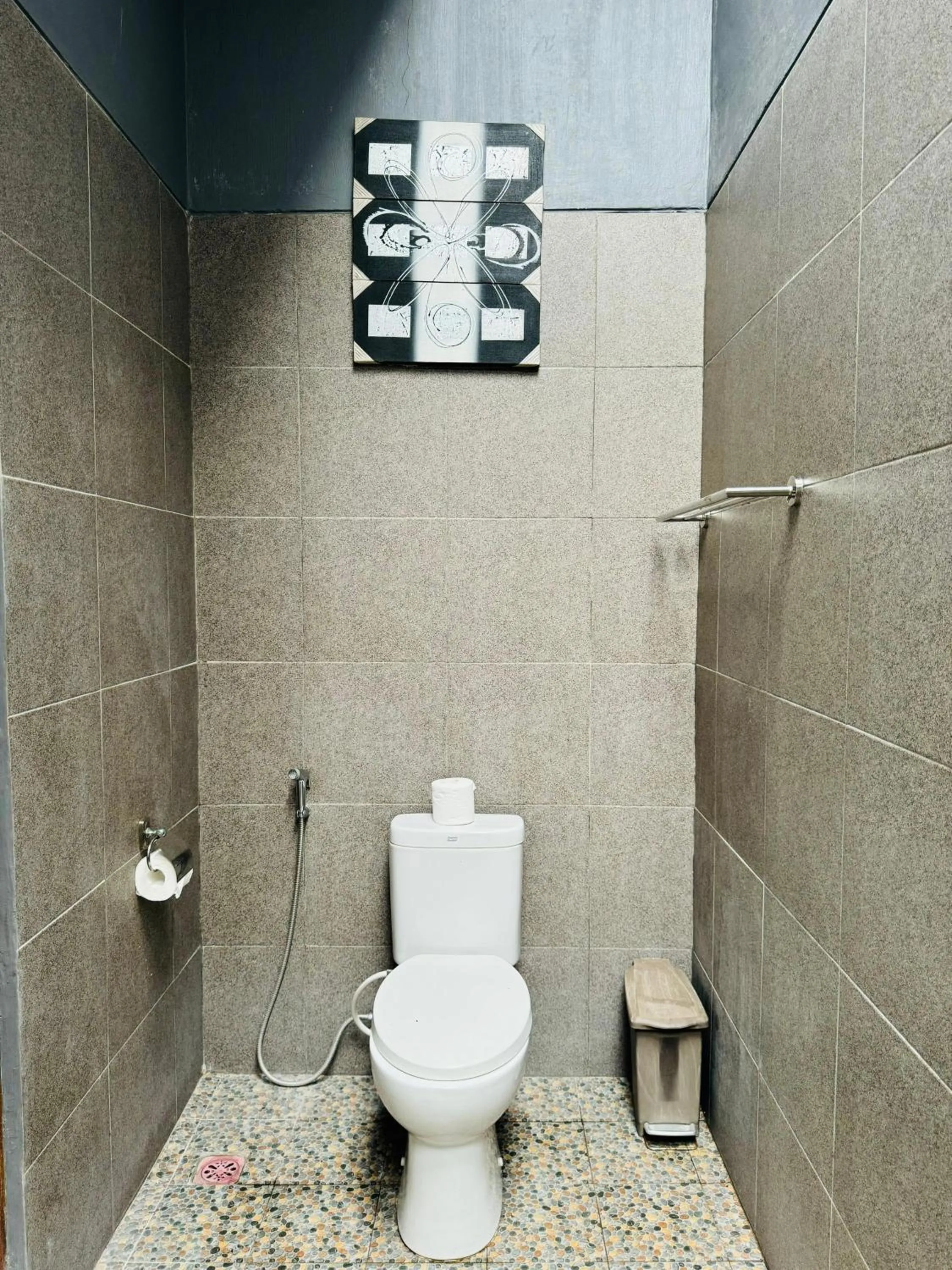 Shower in Biya Lumba