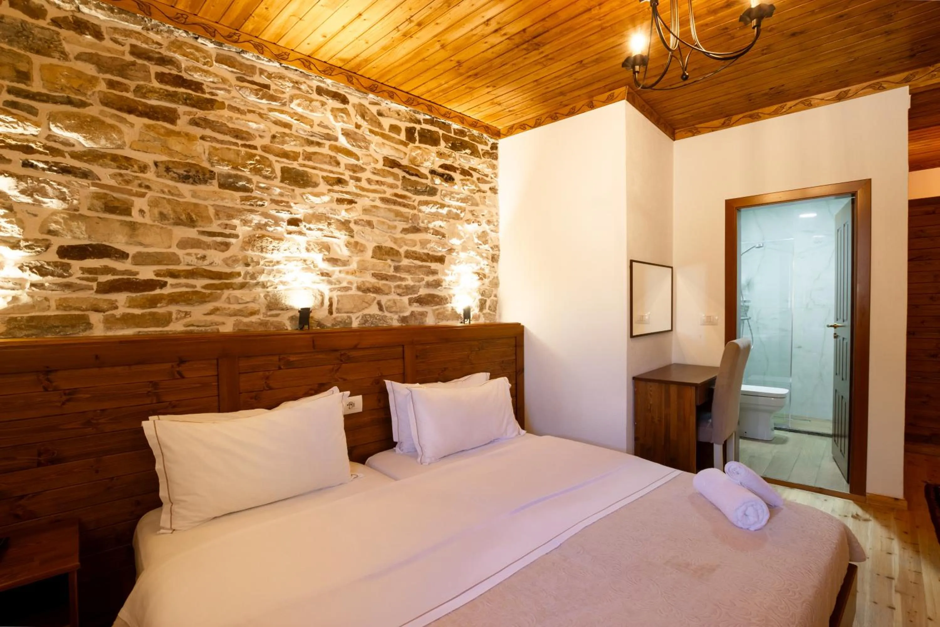 Bed in Hotel Sarajet 1821